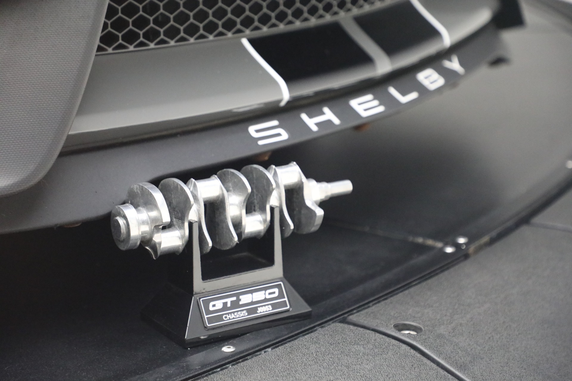 Used-2018-Ford-Mustang-Shelby-GT350