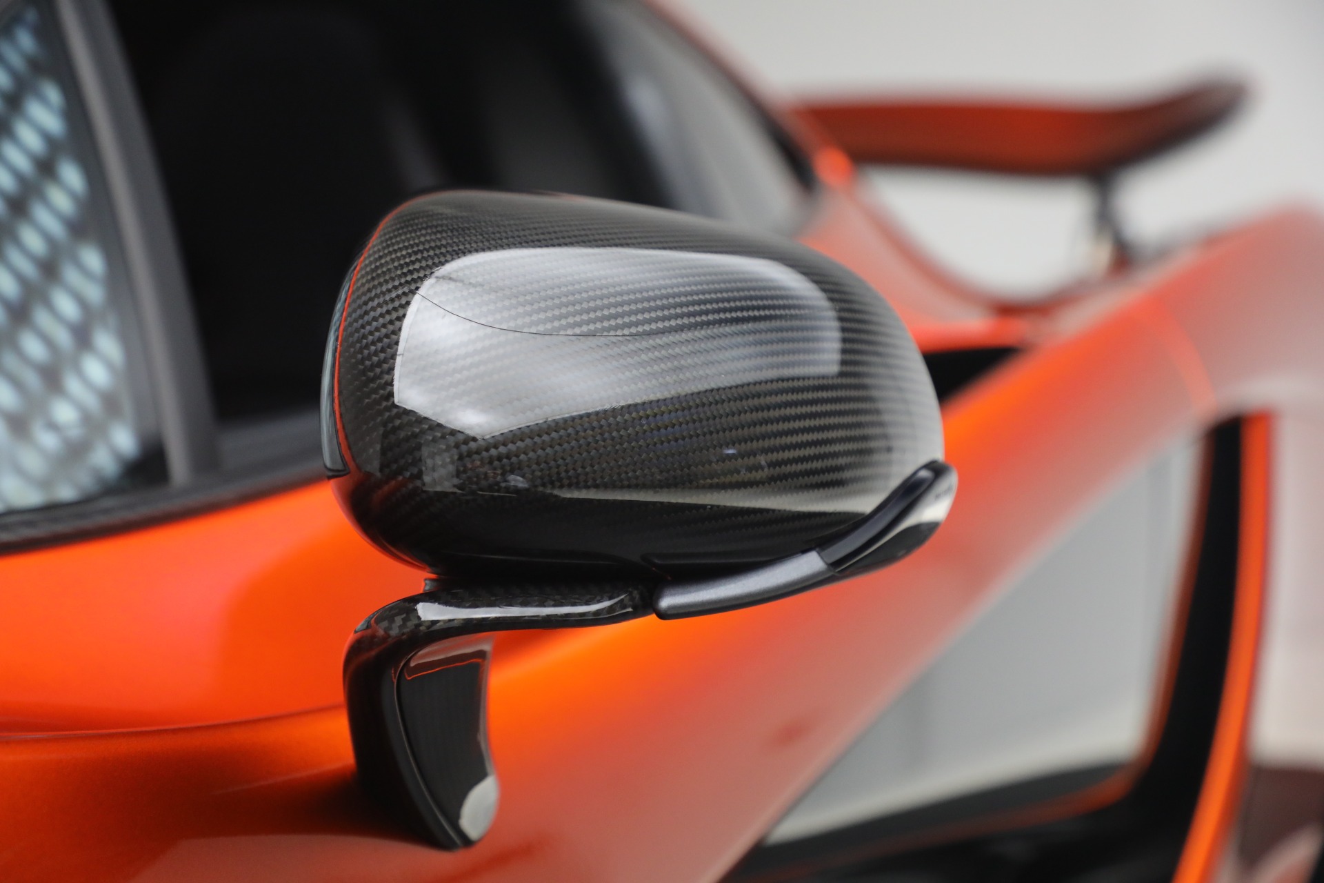 Used-2015-McLaren-P1