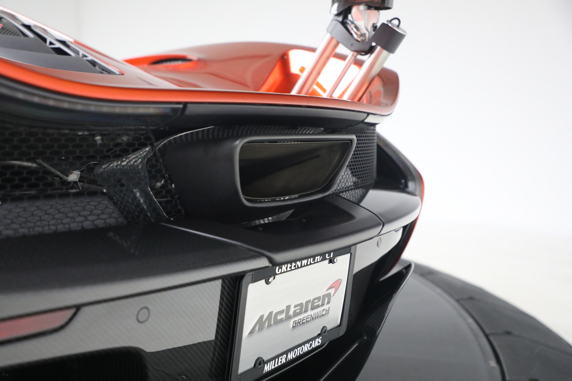 Used-2015-McLaren-P1