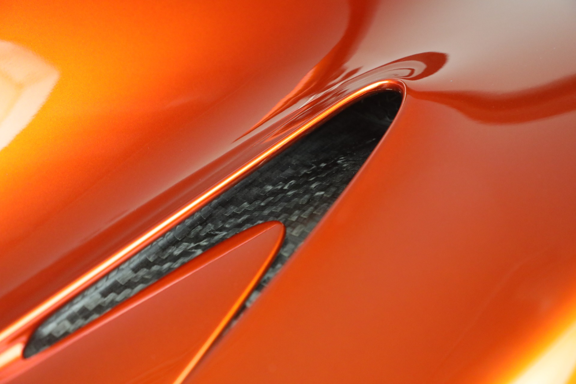 Used-2015-McLaren-P1