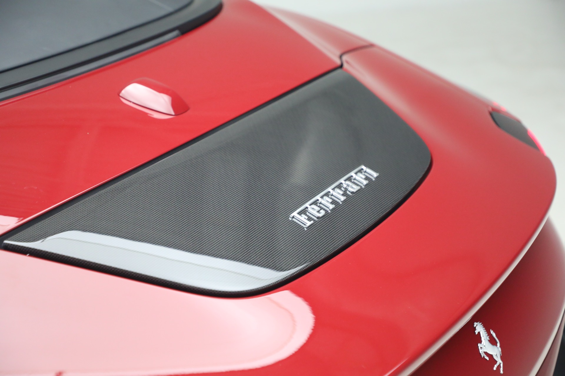 Used-2025-Ferrari-Roma-Spider