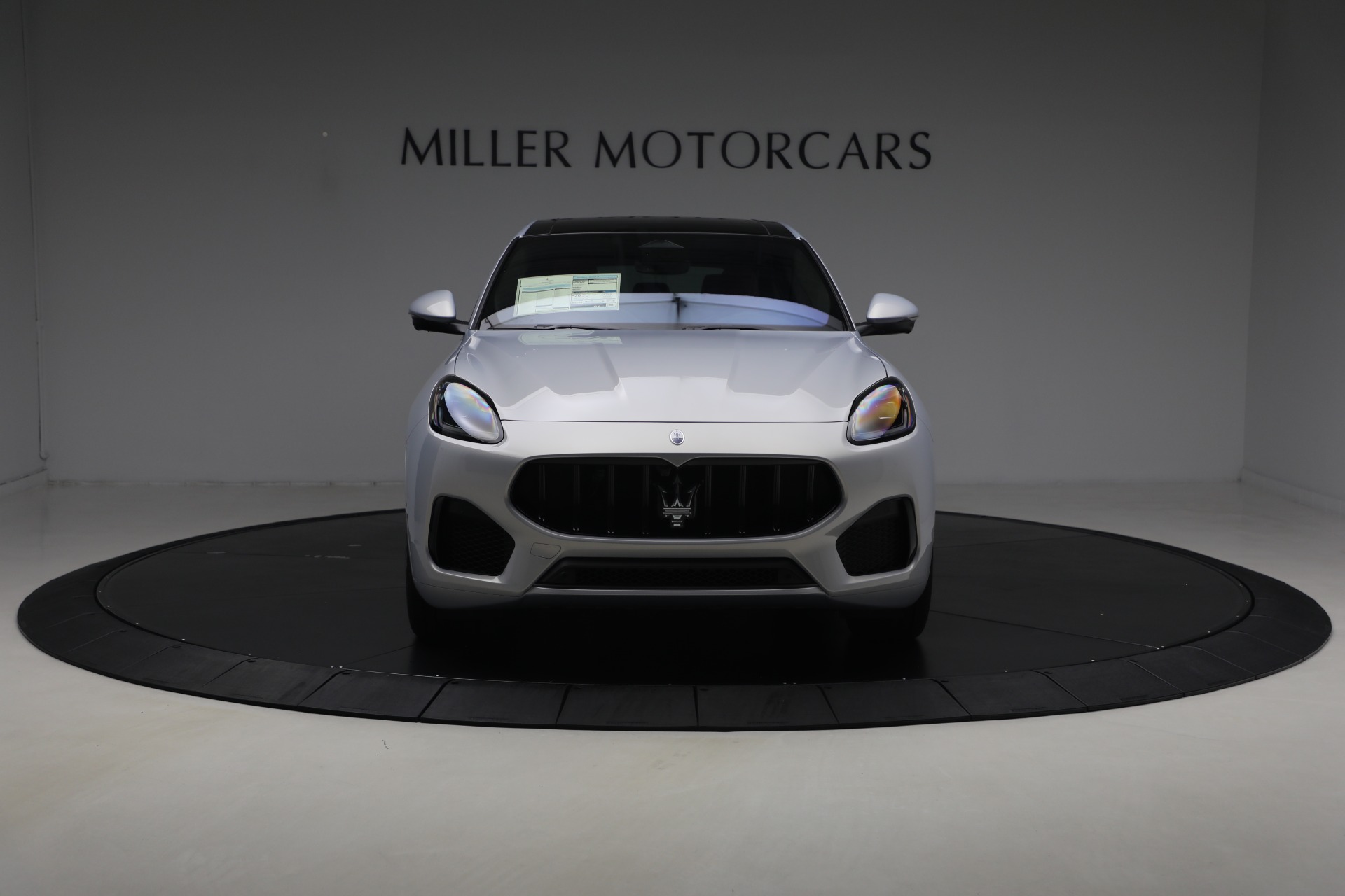 New-2026-Maserati-Grecale-Modena-V6