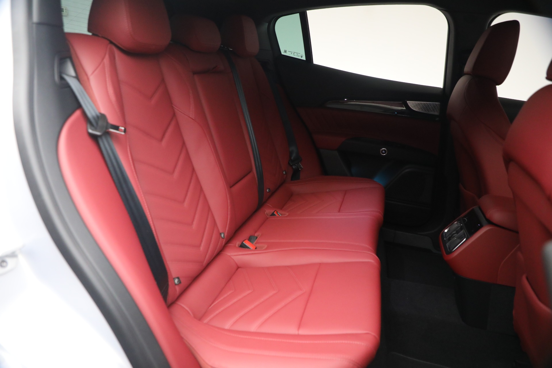 New-2026-Maserati-Grecale-Modena-V6