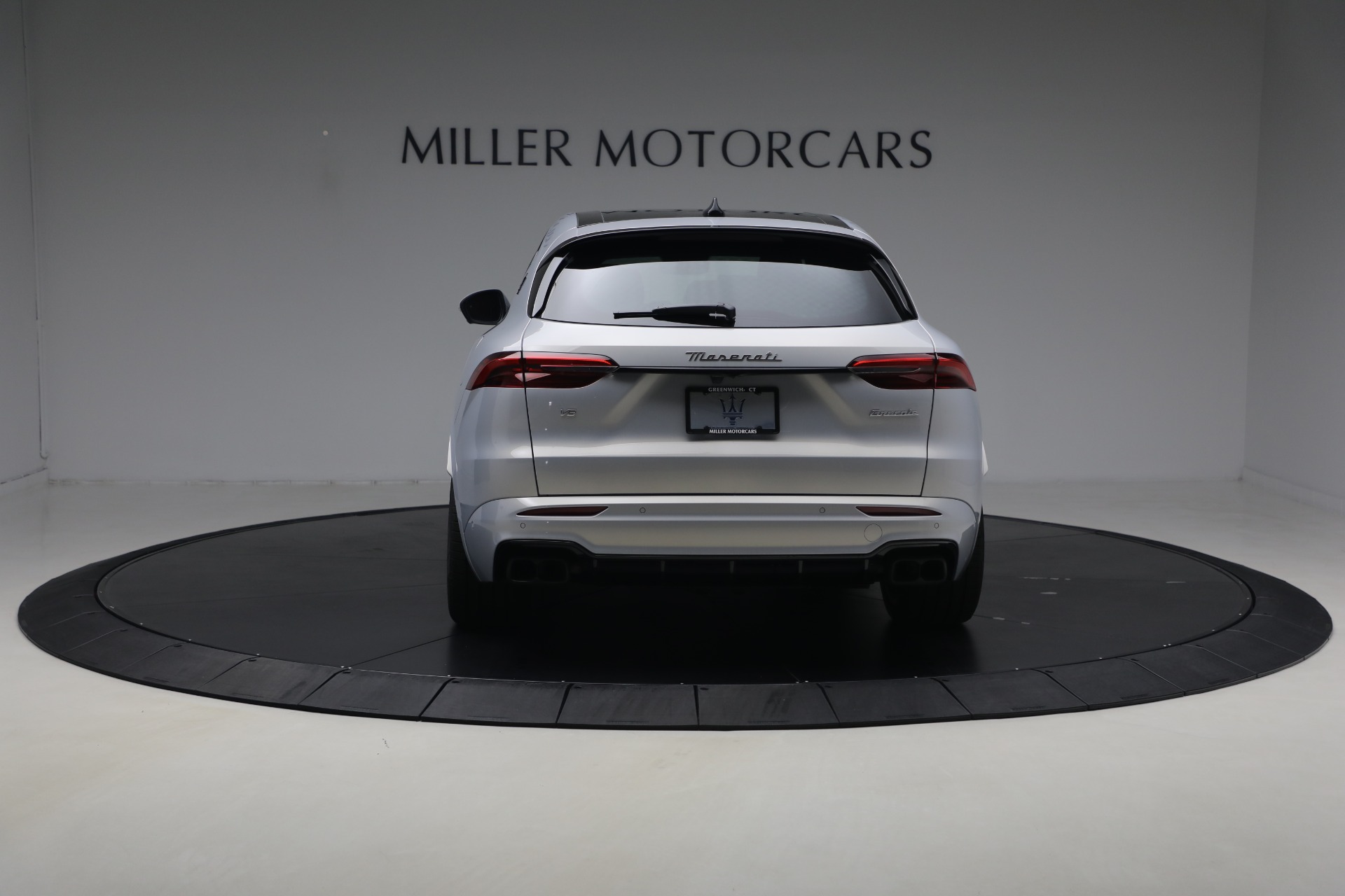 New-2026-Maserati-Grecale-Modena-V6