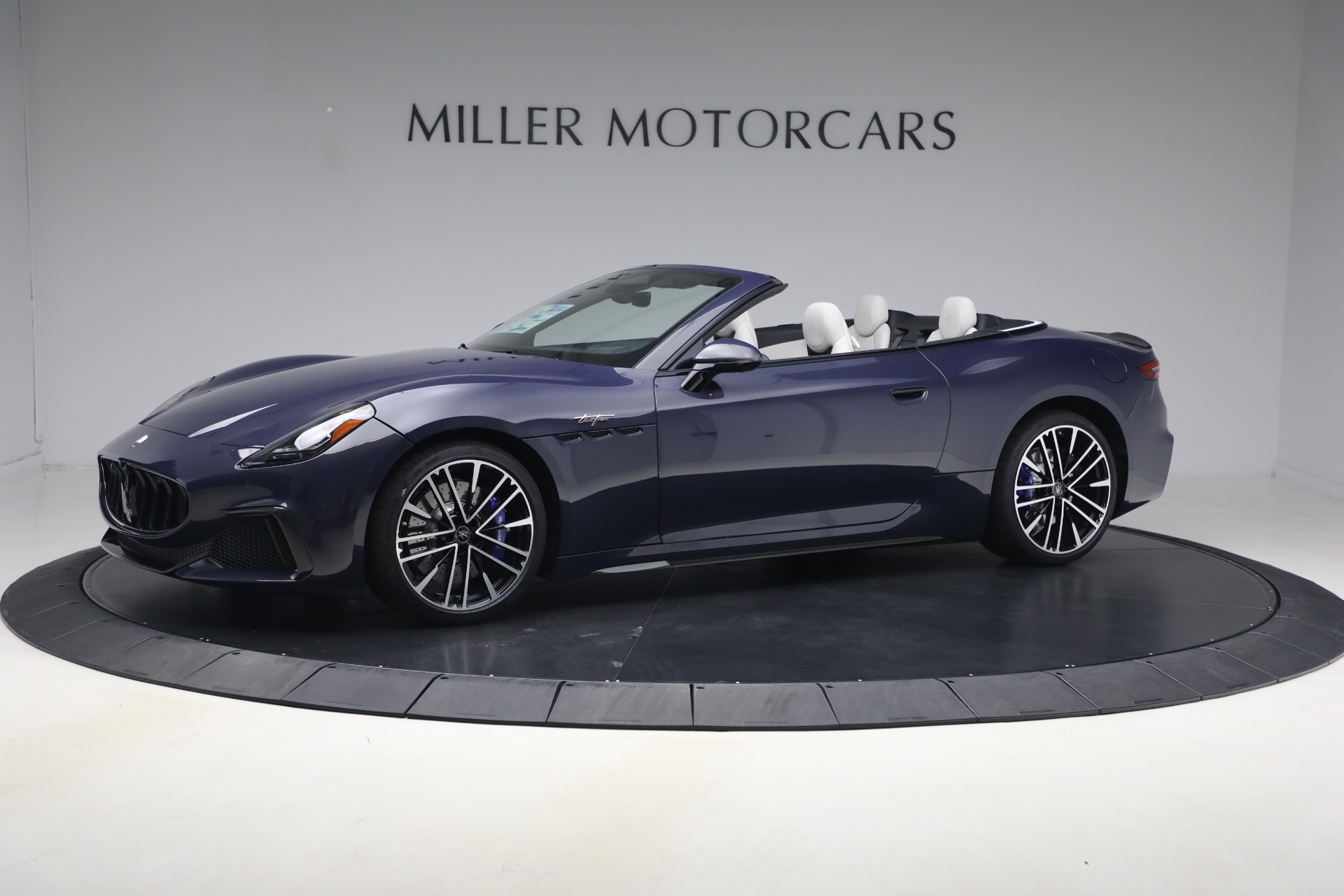 New-2026-Maserati-GranCabrio-Trofeo