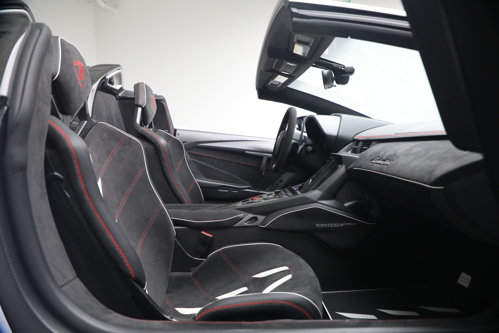 Used-2017-Lamborghini-Centenario-Roadster