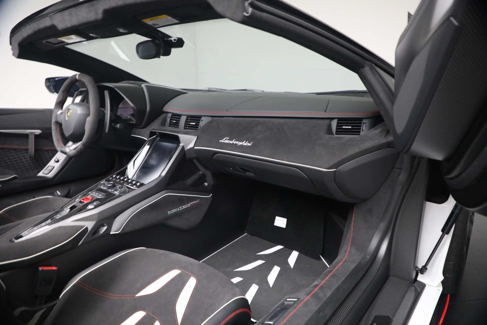 Used-2017-Lamborghini-Centenario-Roadster