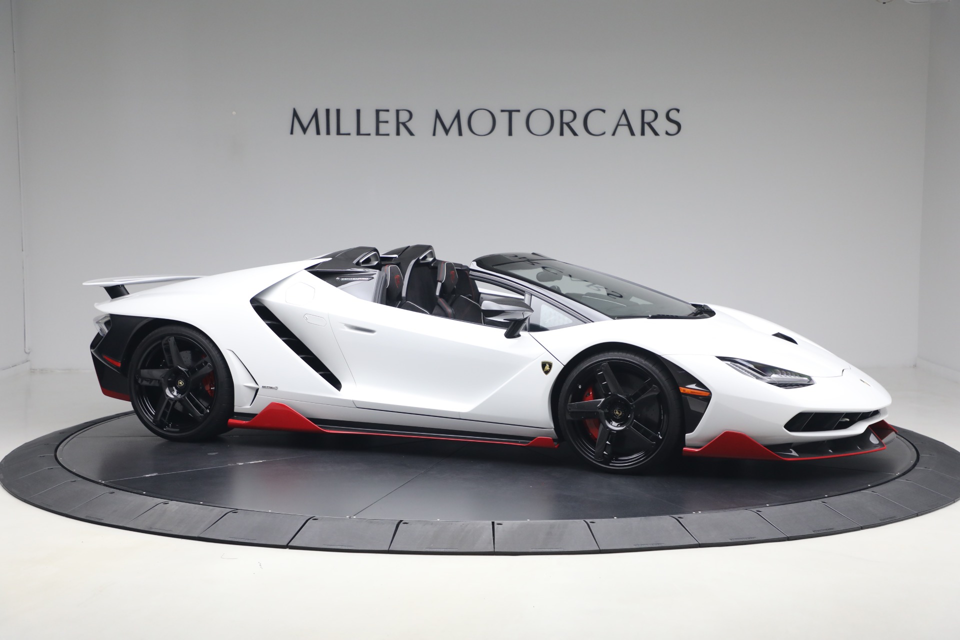 Used-2017-Lamborghini-Centenario-Roadster