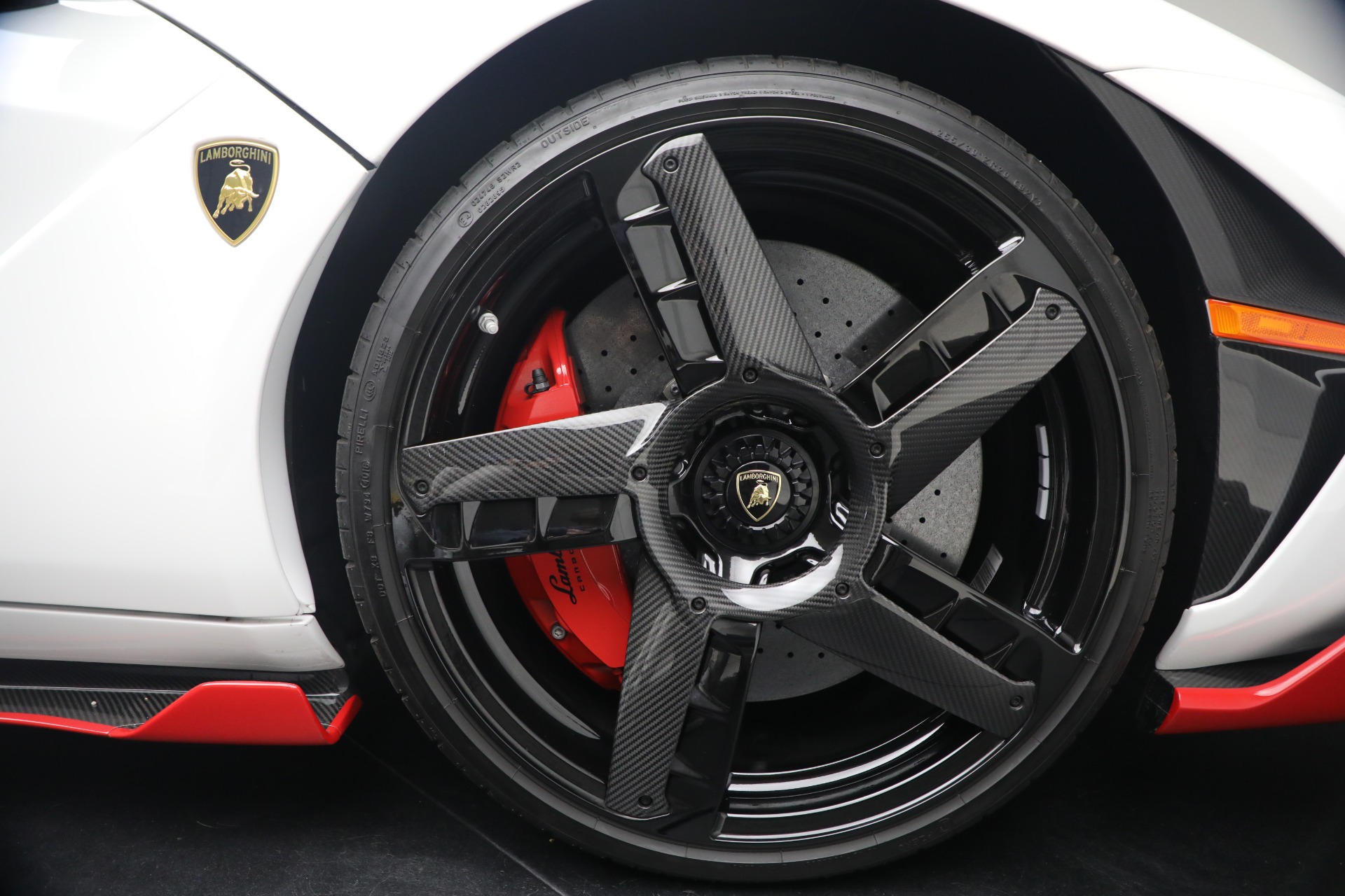 Used-2017-Lamborghini-Centenario-Roadster