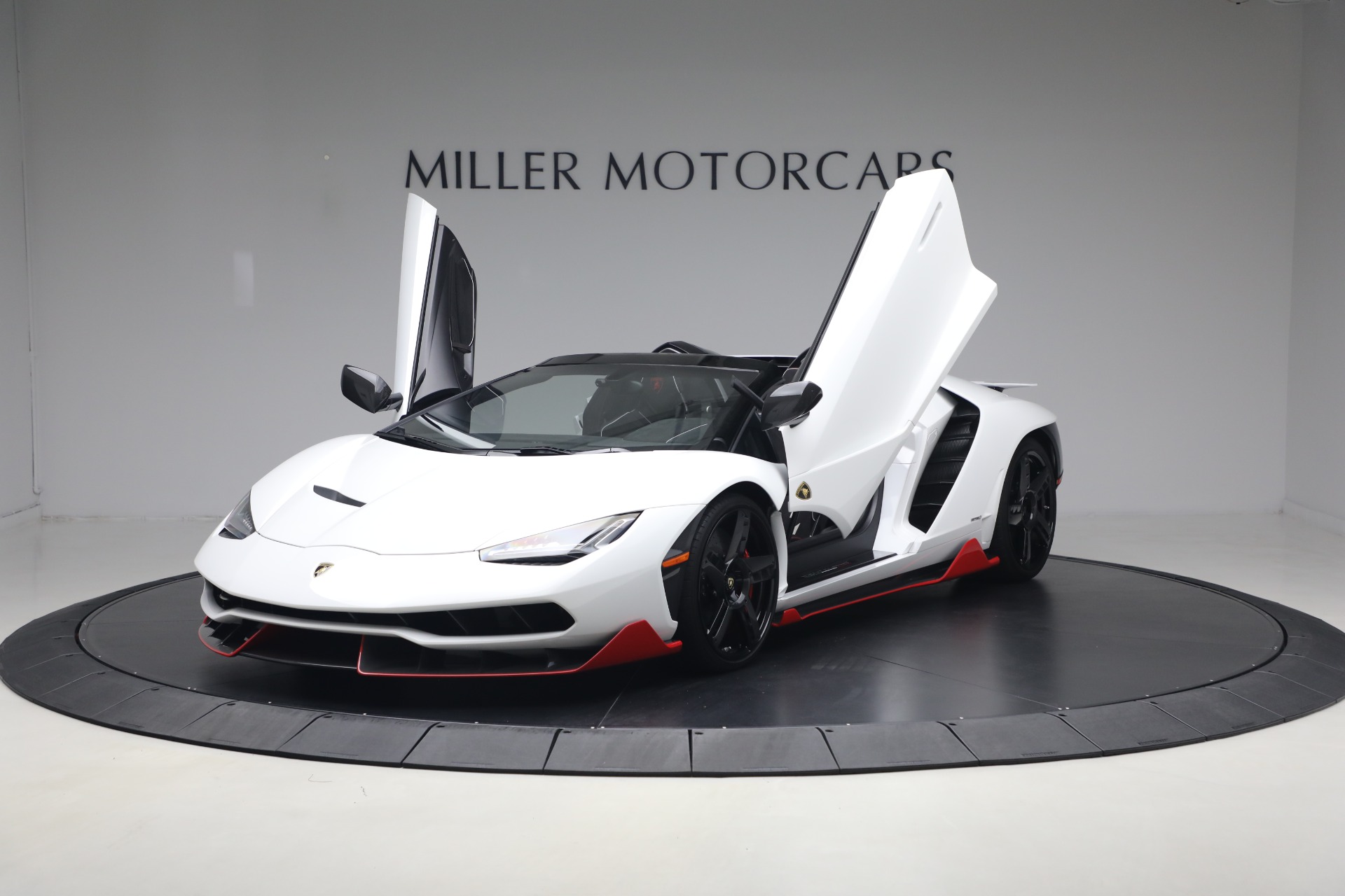 Used-2017-Lamborghini-Centenario-Roadster