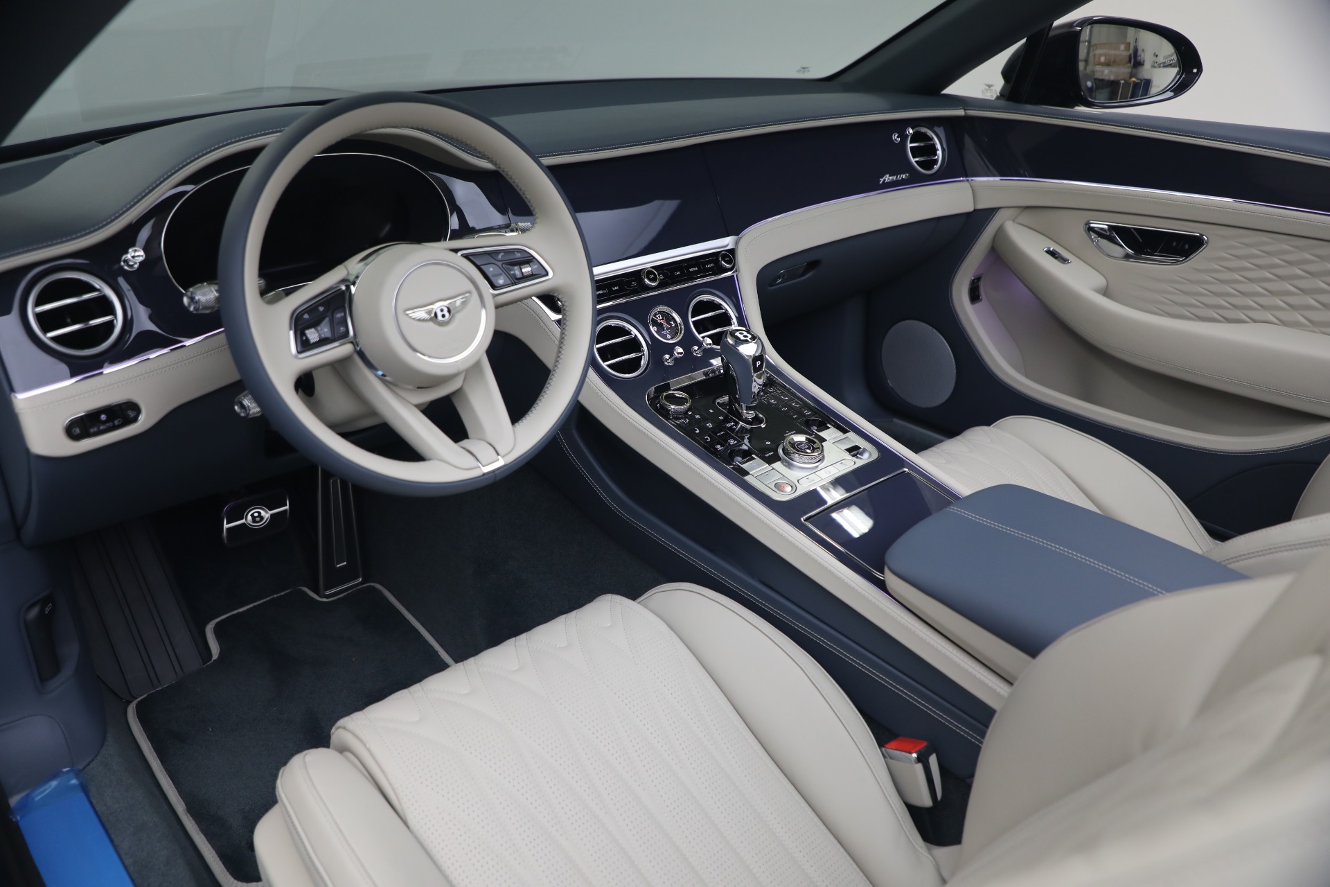 New-2026-Bentley-Continental-GTC-Azure