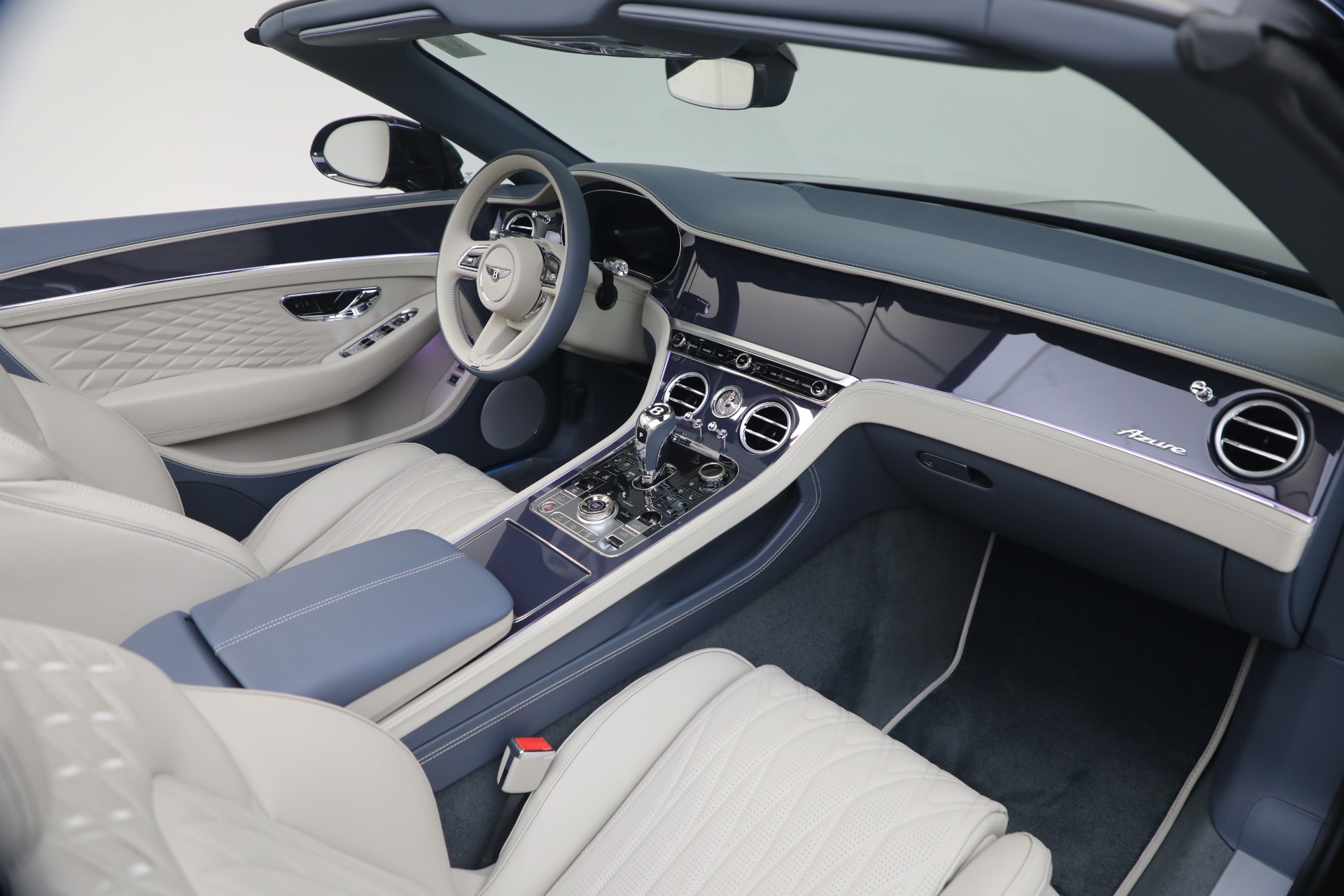 New-2026-Bentley-Continental-GTC-Azure
