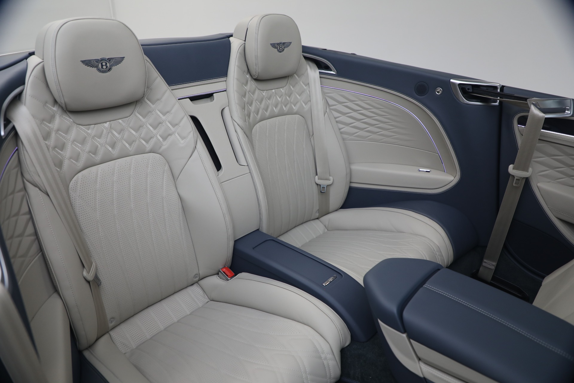 New-2026-Bentley-Continental-GTC-Azure