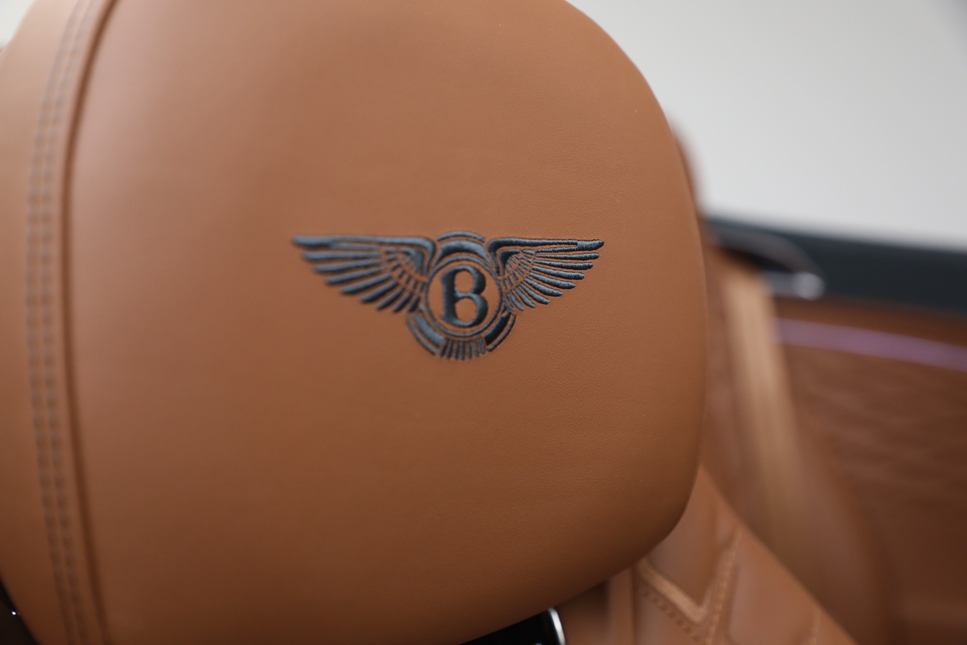 New-2026-Bentley-Continental-GTC-Azure
