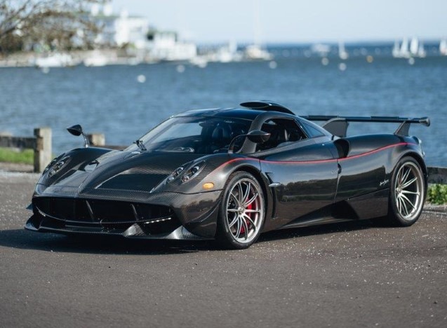 Used-2014-Pagani-Huayra-Coupe
