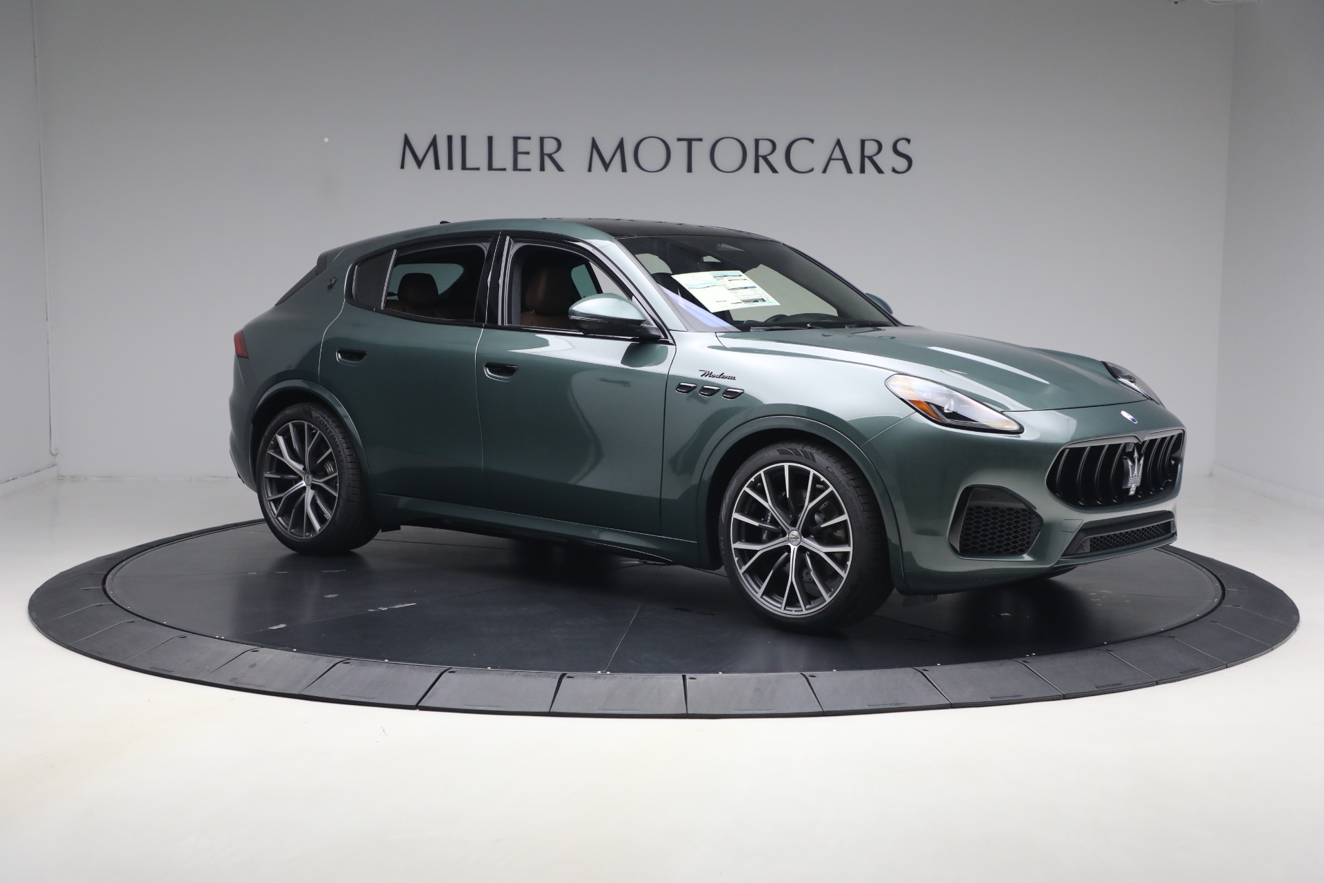 New-2026-Maserati-Grecale-Modena-V6