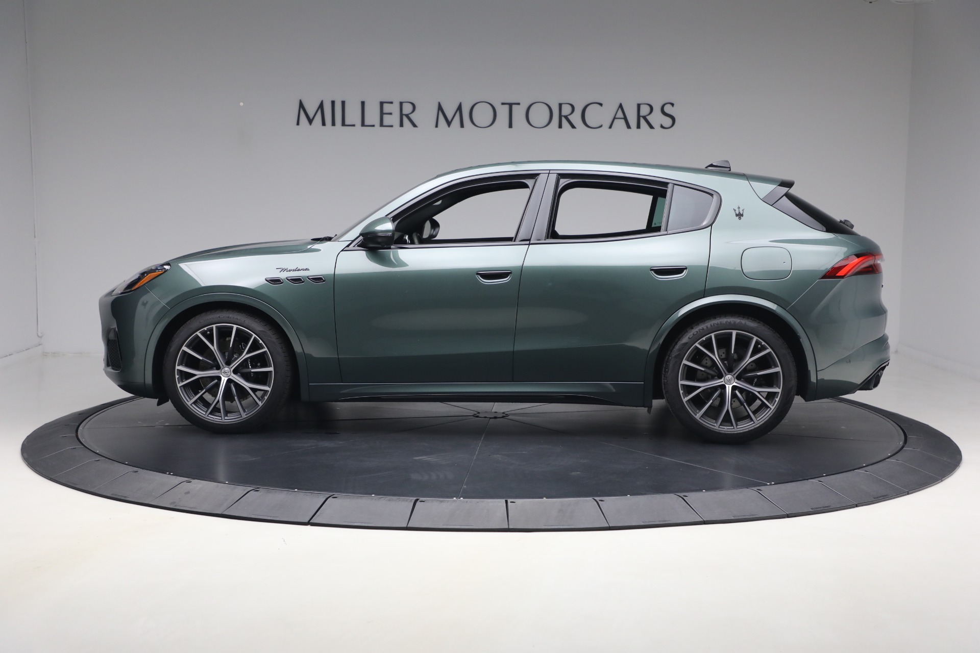 New-2026-Maserati-Grecale-Modena-V6