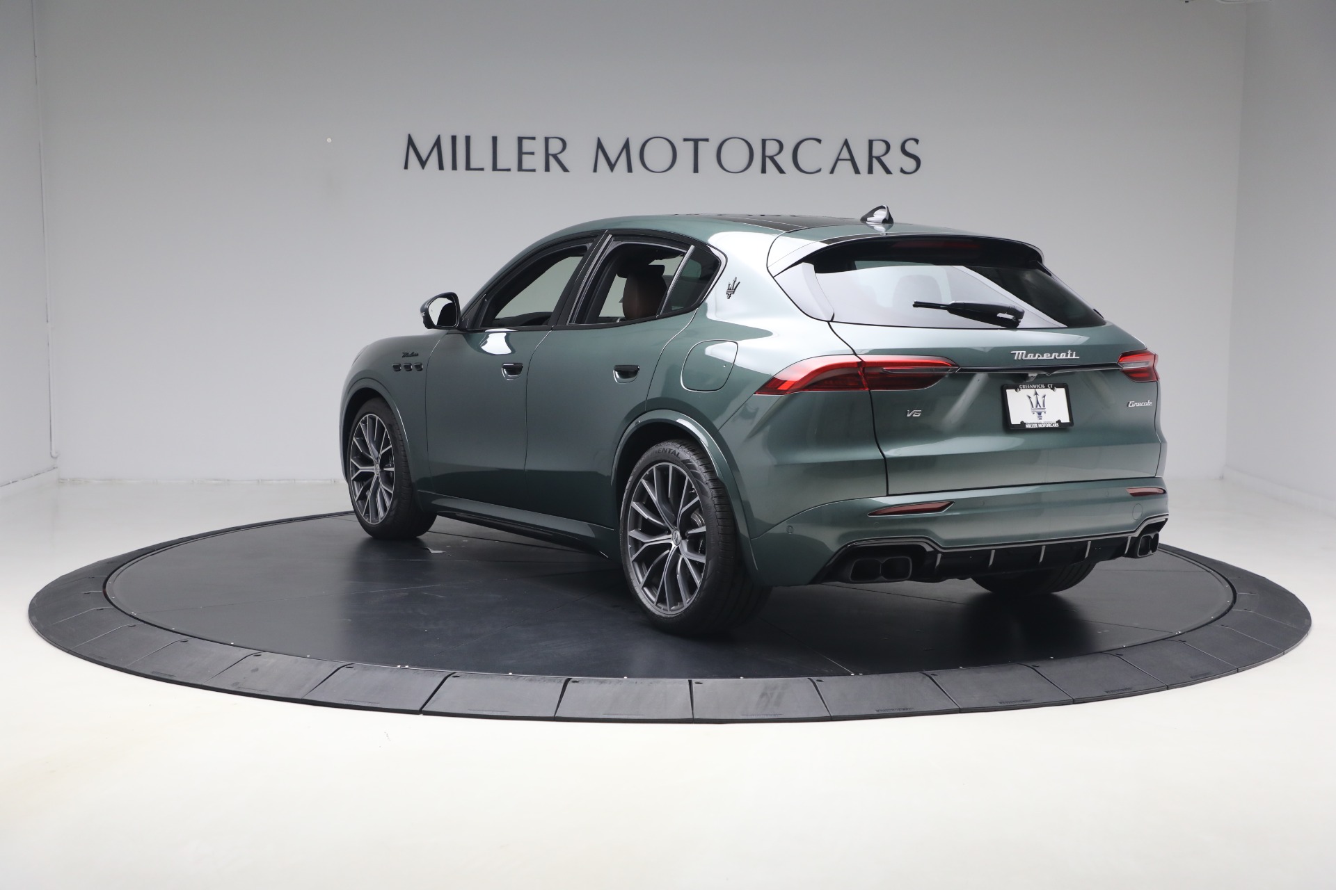 New-2026-Maserati-Grecale-Modena-V6