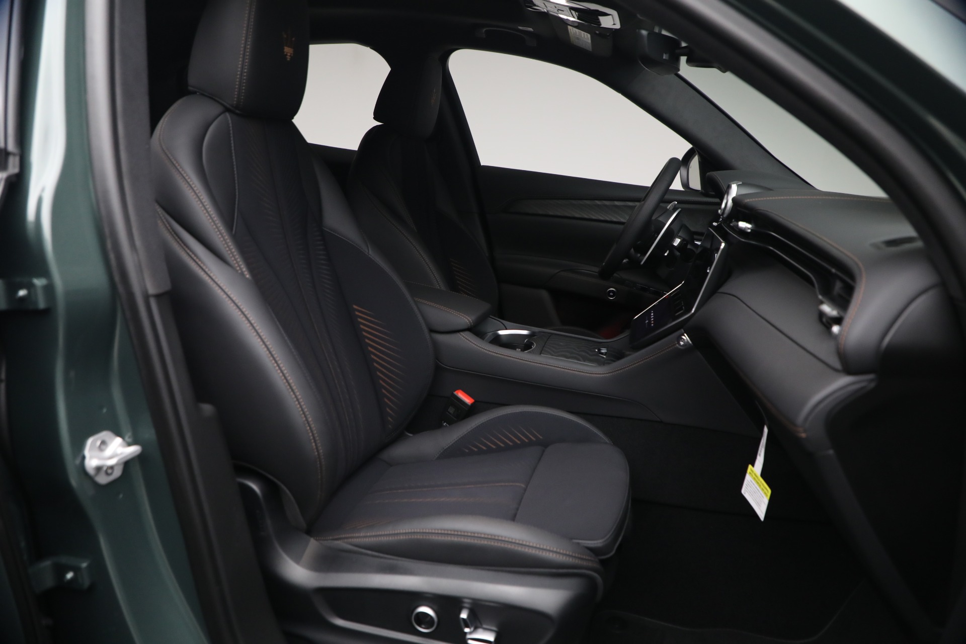 New-2026-Maserati-Grecale-Modena-V6