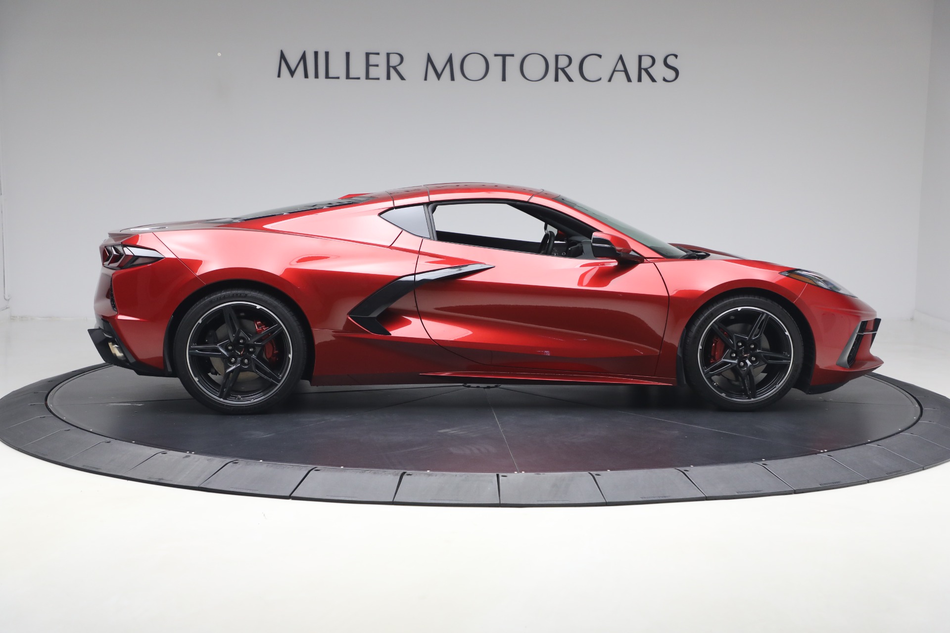 Used-2021-Chevrolet-Corvette-Stingray