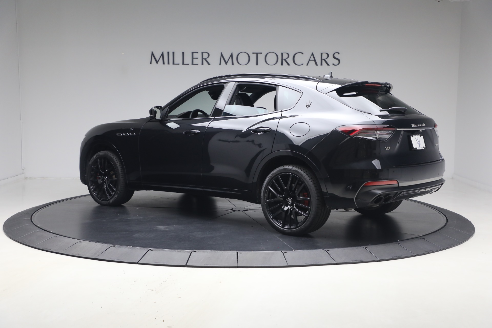 Used-2023-Maserati-Levante-Modena-S