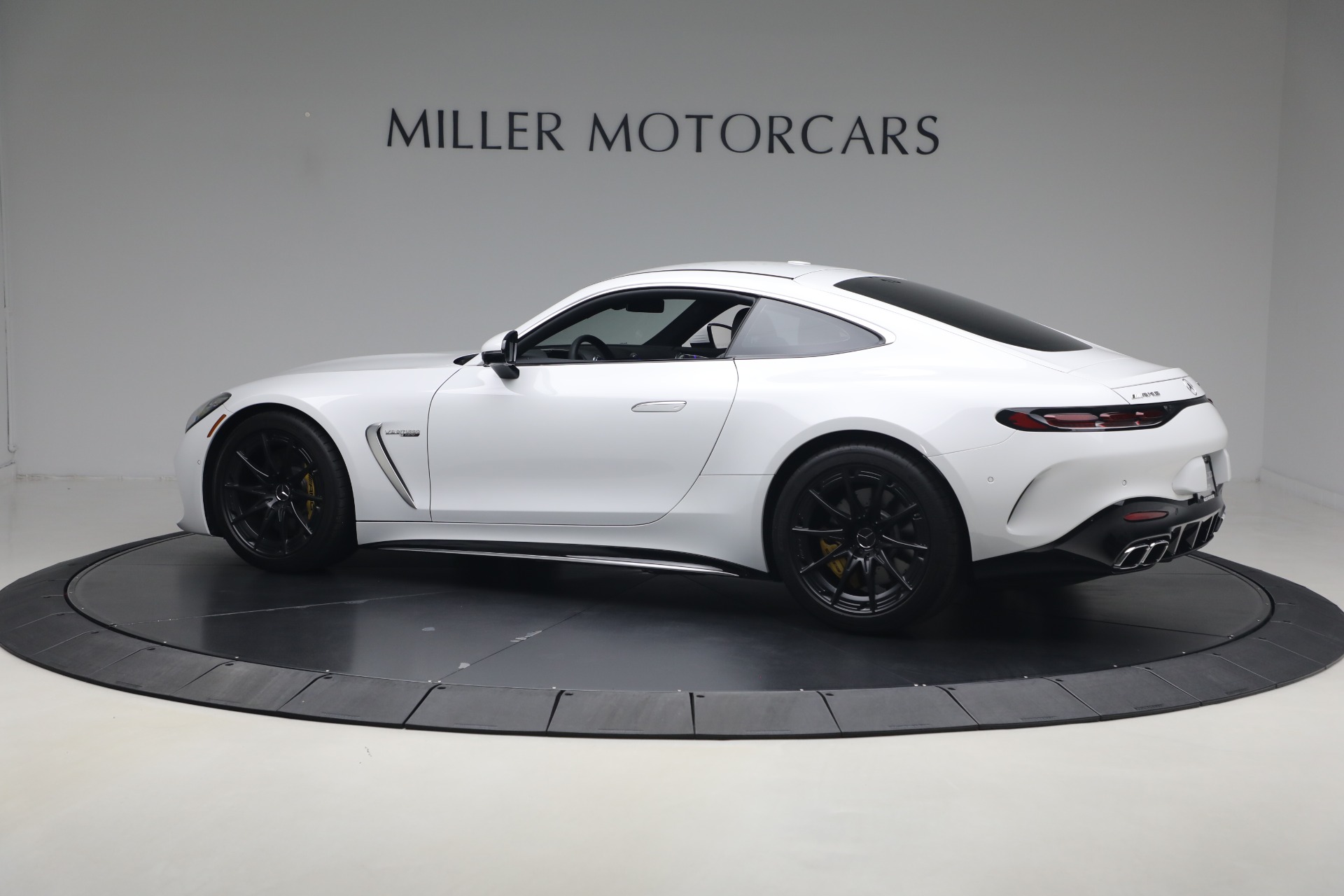 Used-2025-Mercedes-Benz-AMG-GT-63