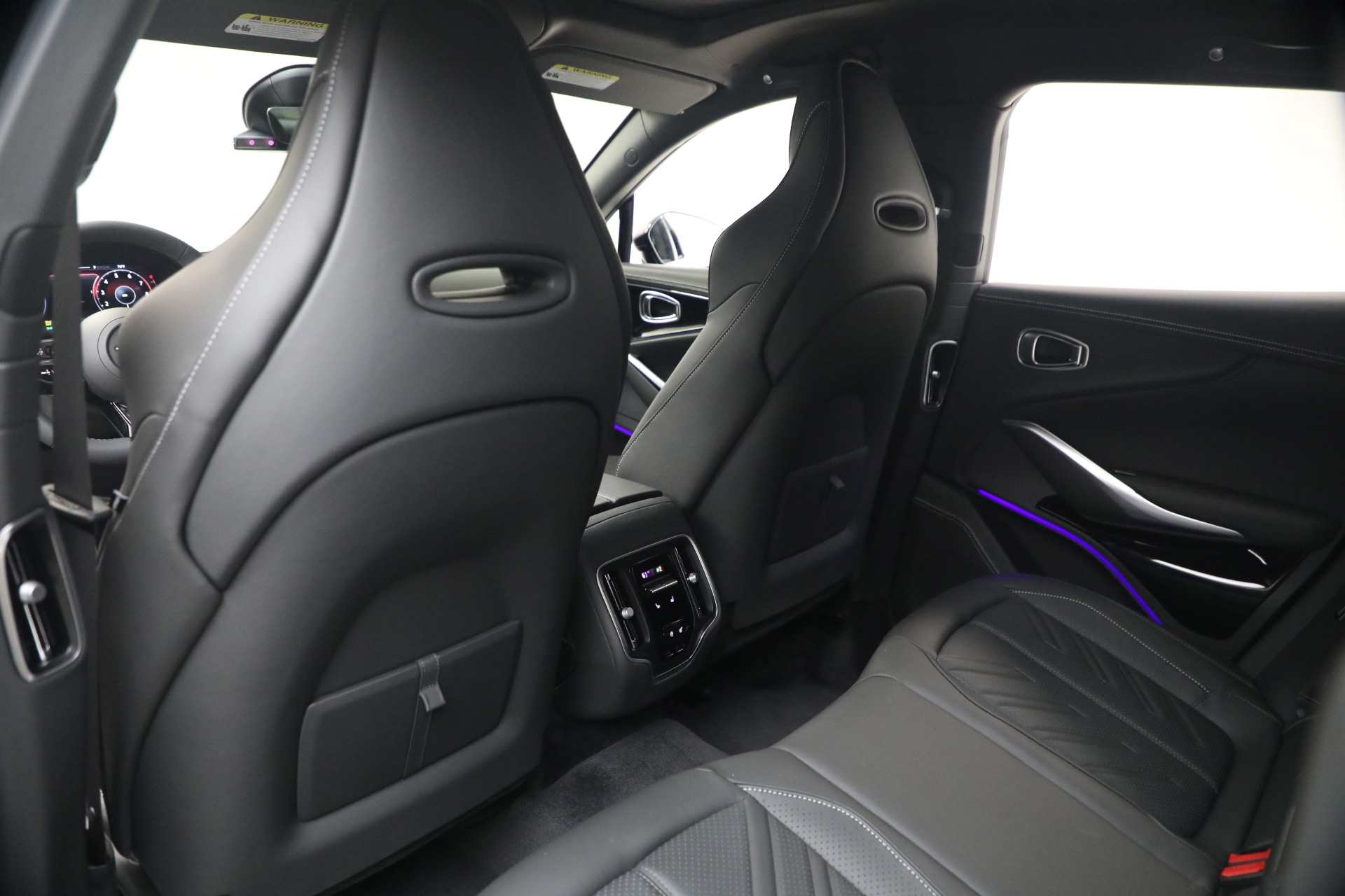 New-2026-Aston-Martin-DBX-S
