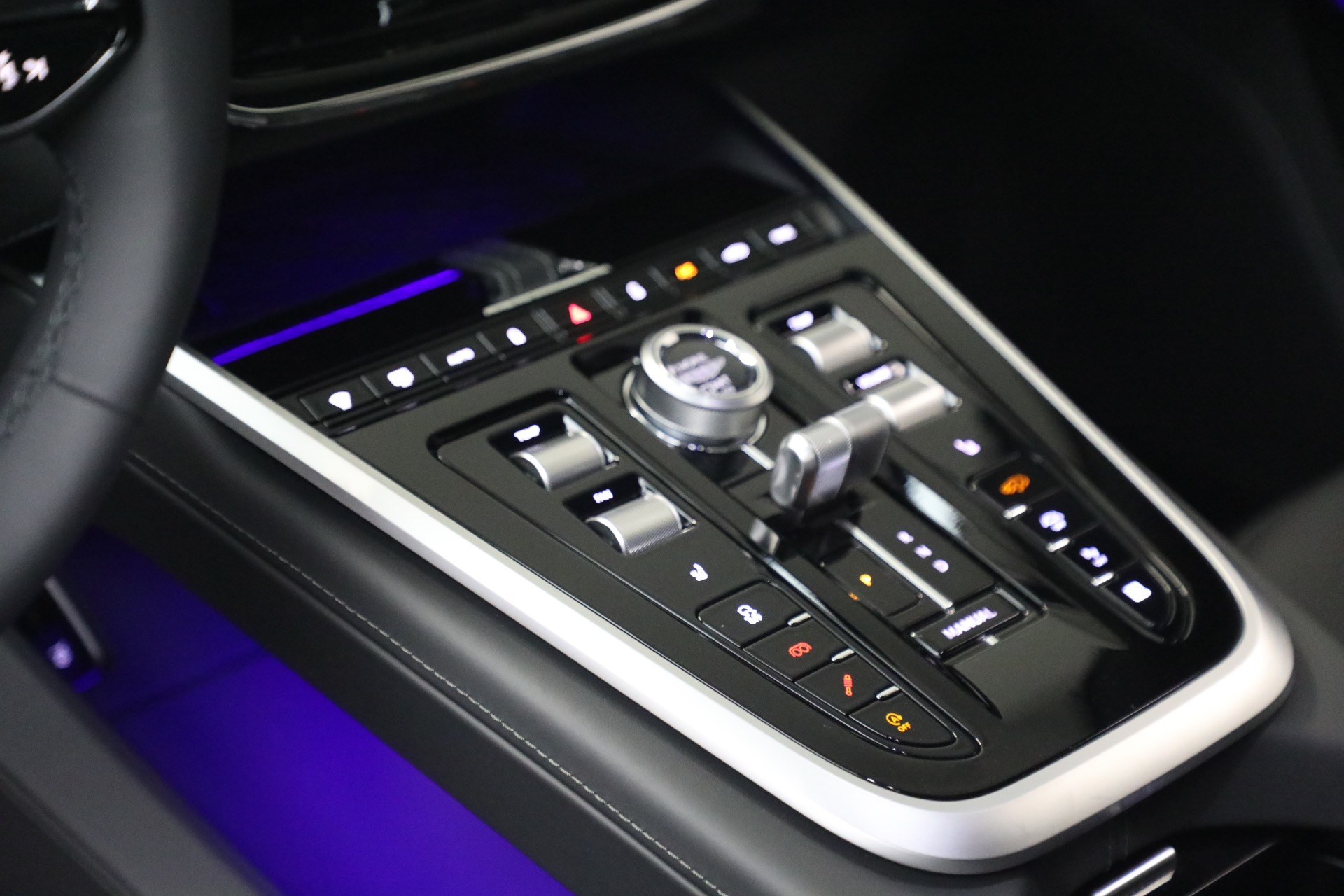 New-2026-Aston-Martin-DBX-S