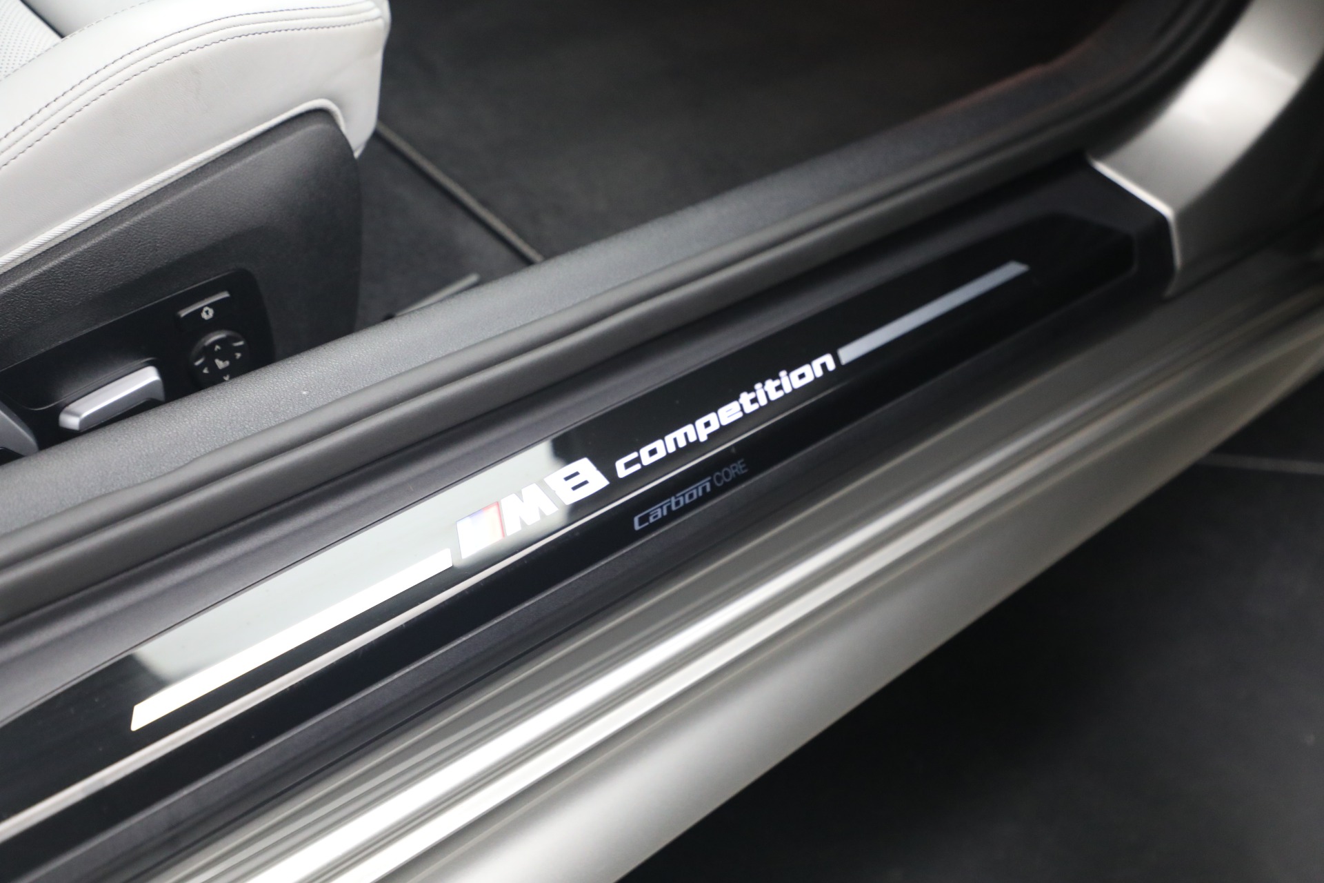Used-2022-BMW-M8-Competition