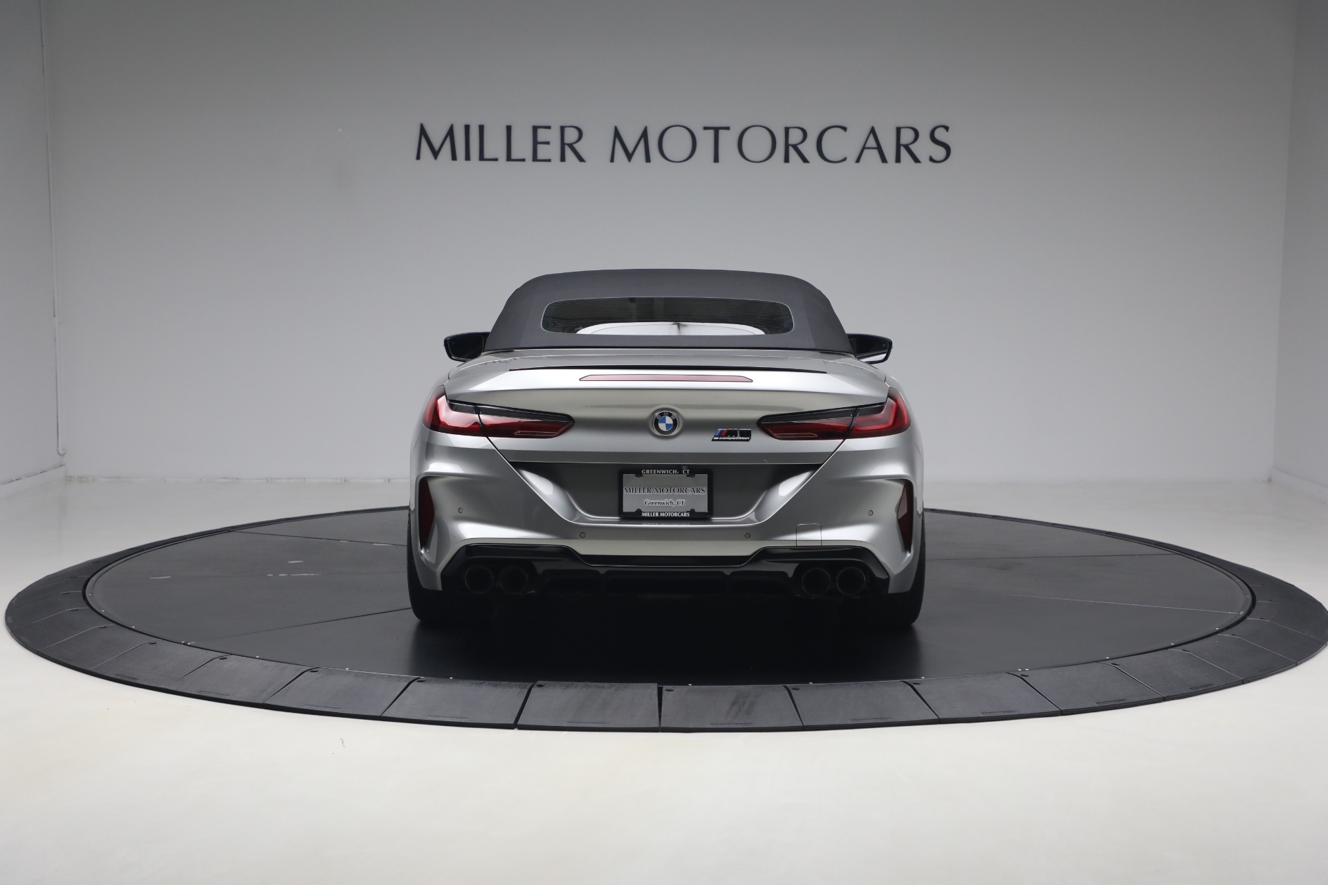Used-2022-BMW-M8-Competition