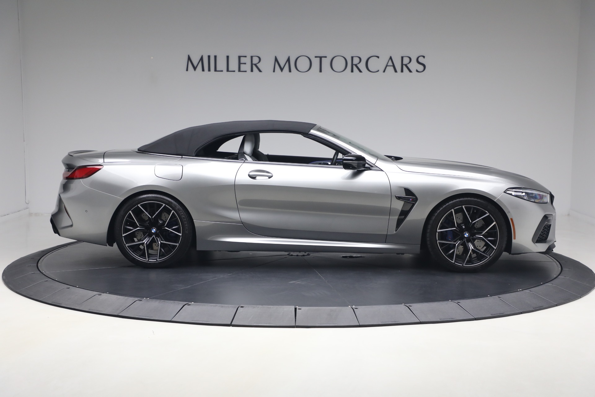 Used-2022-BMW-M8-Competition