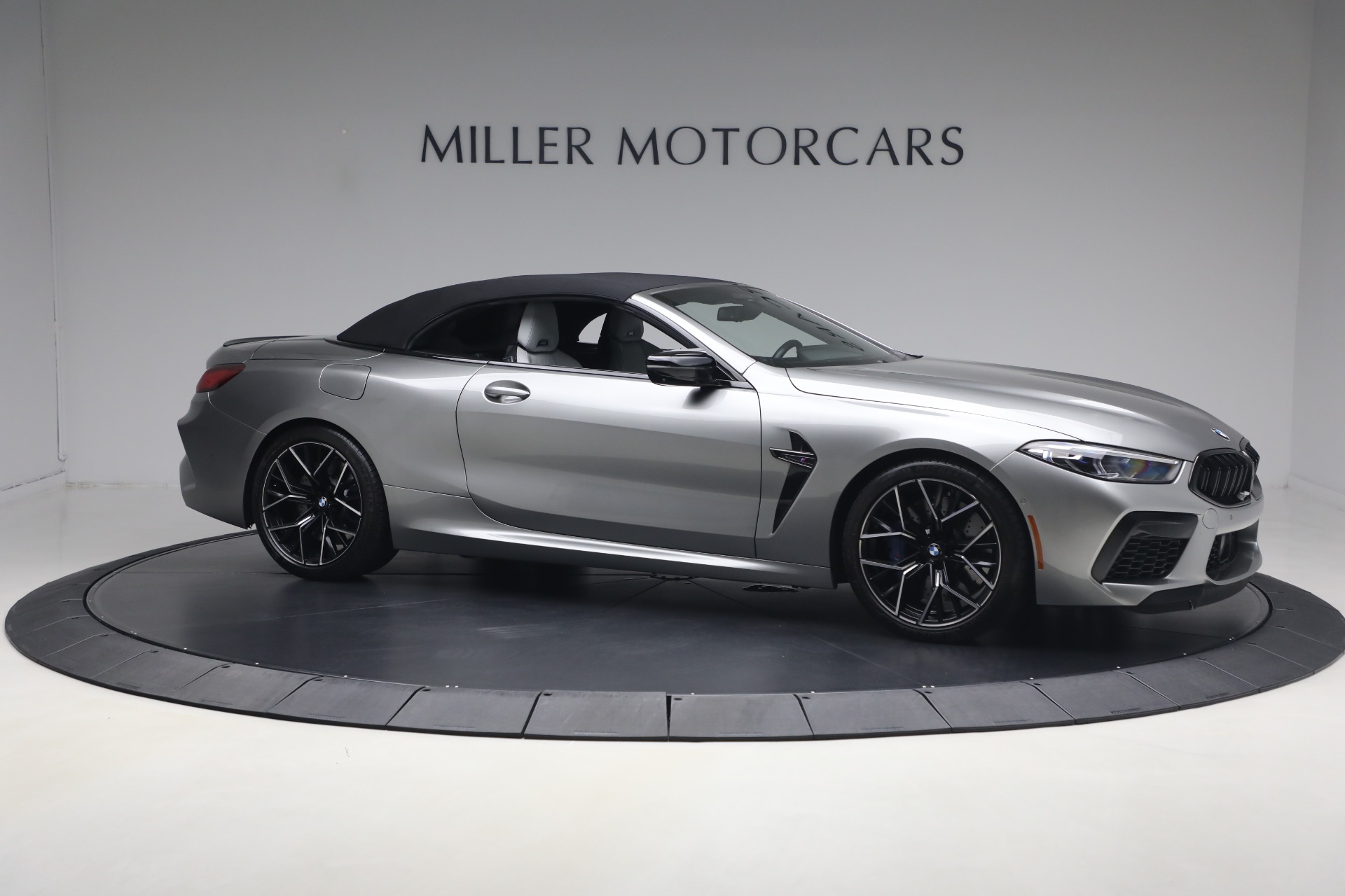 Used-2022-BMW-M8-Competition