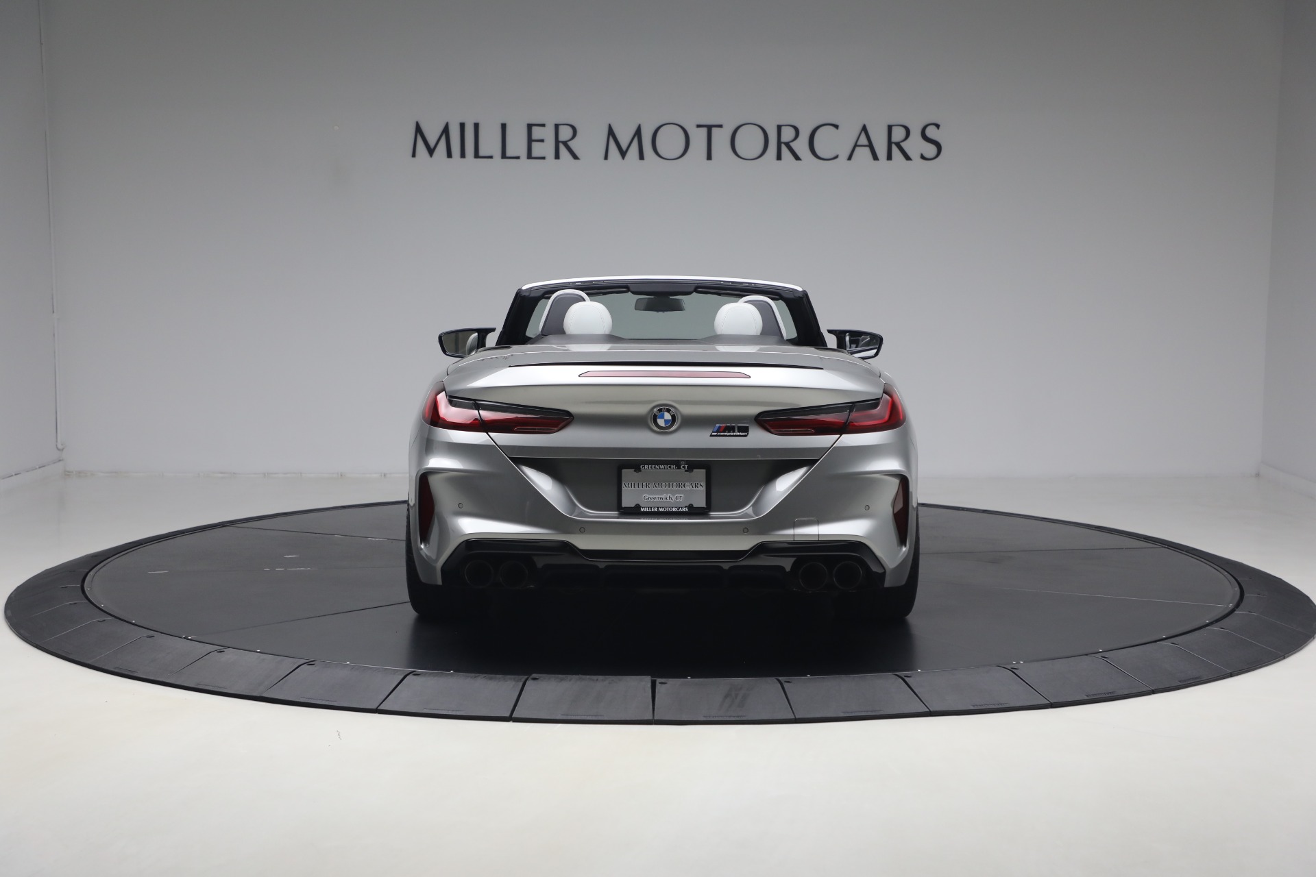 Used-2022-BMW-M8-Competition
