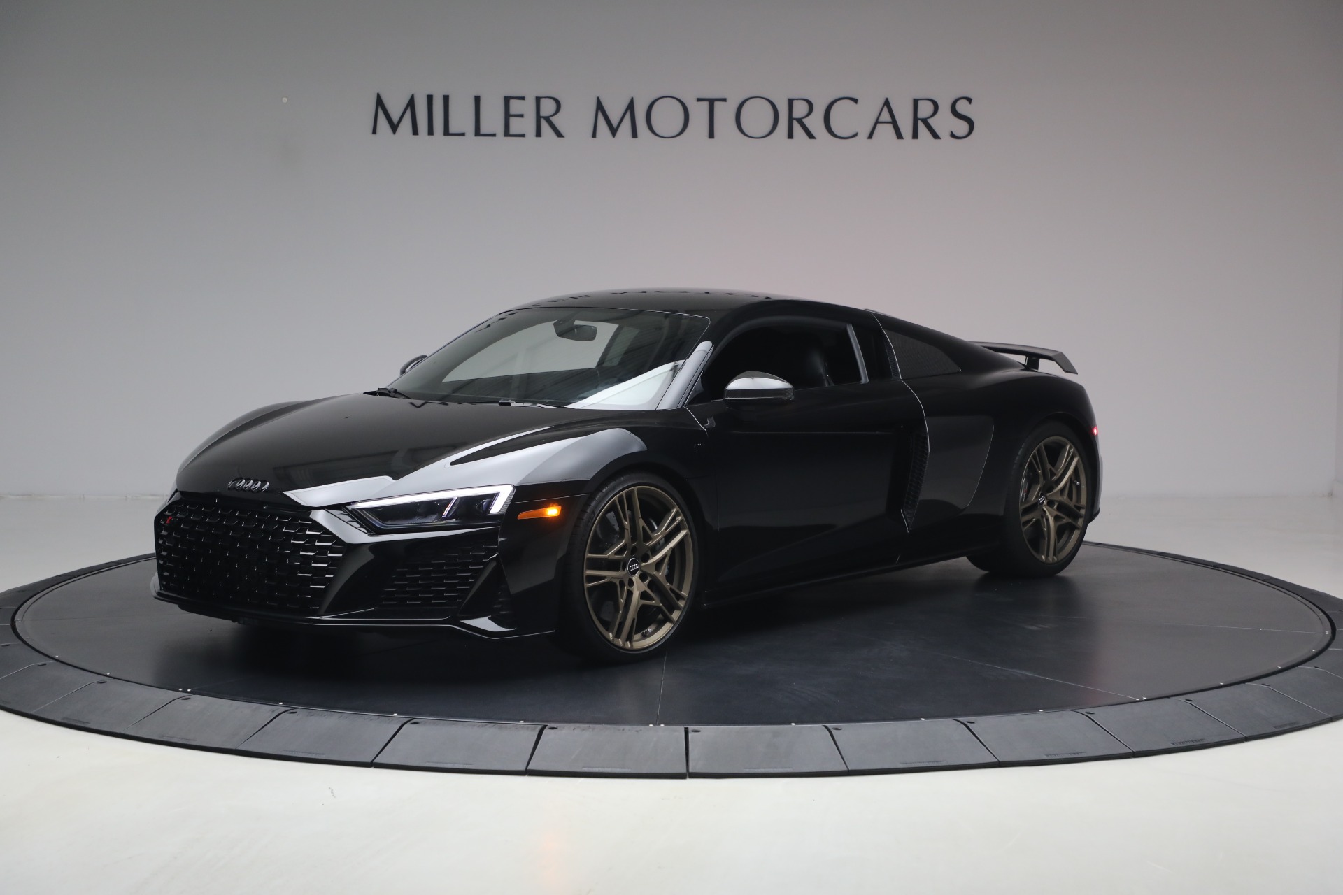 Used-2020-Audi-R8-52-quattro-V10-performance