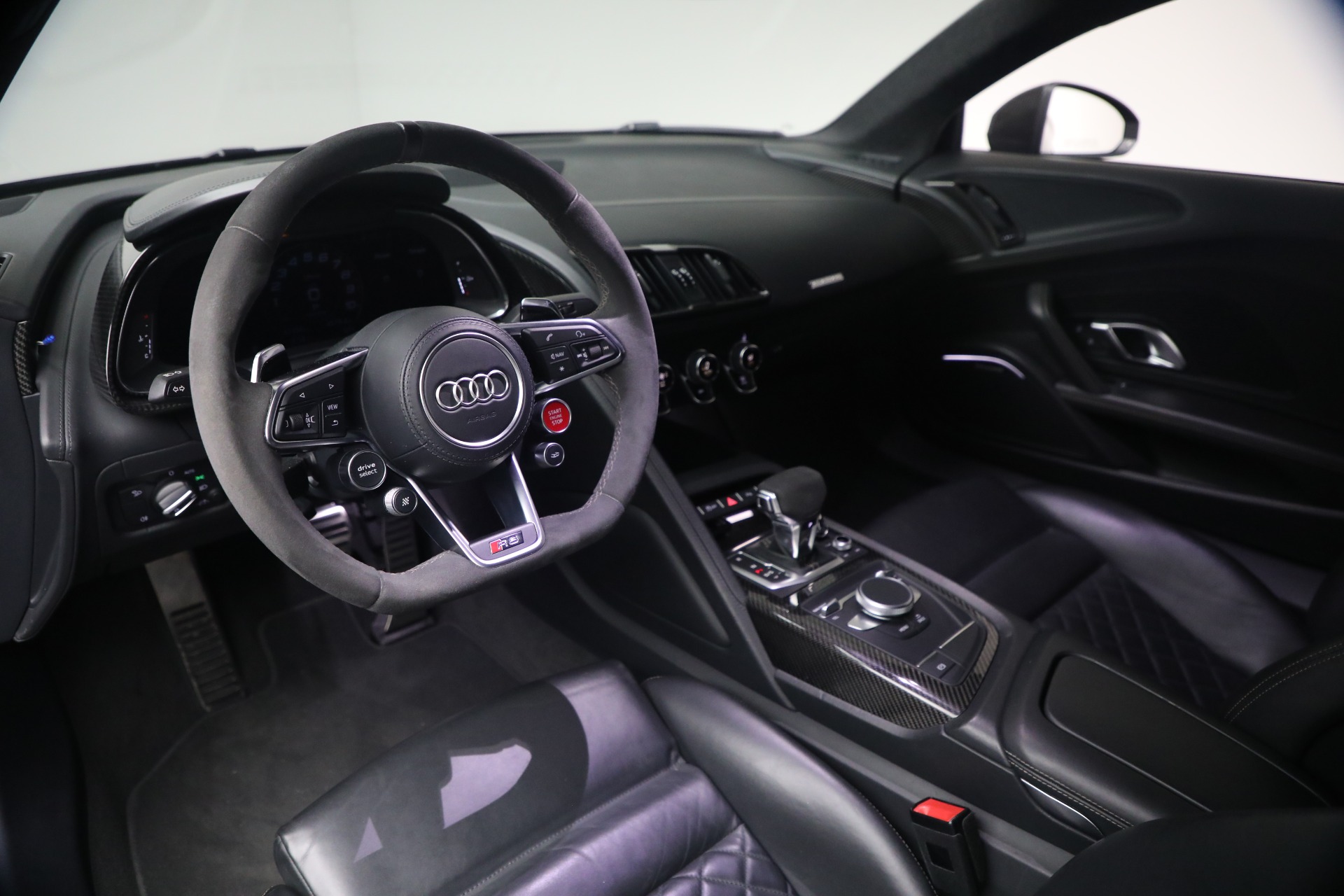 Used-2020-Audi-R8-52-quattro-V10-performance