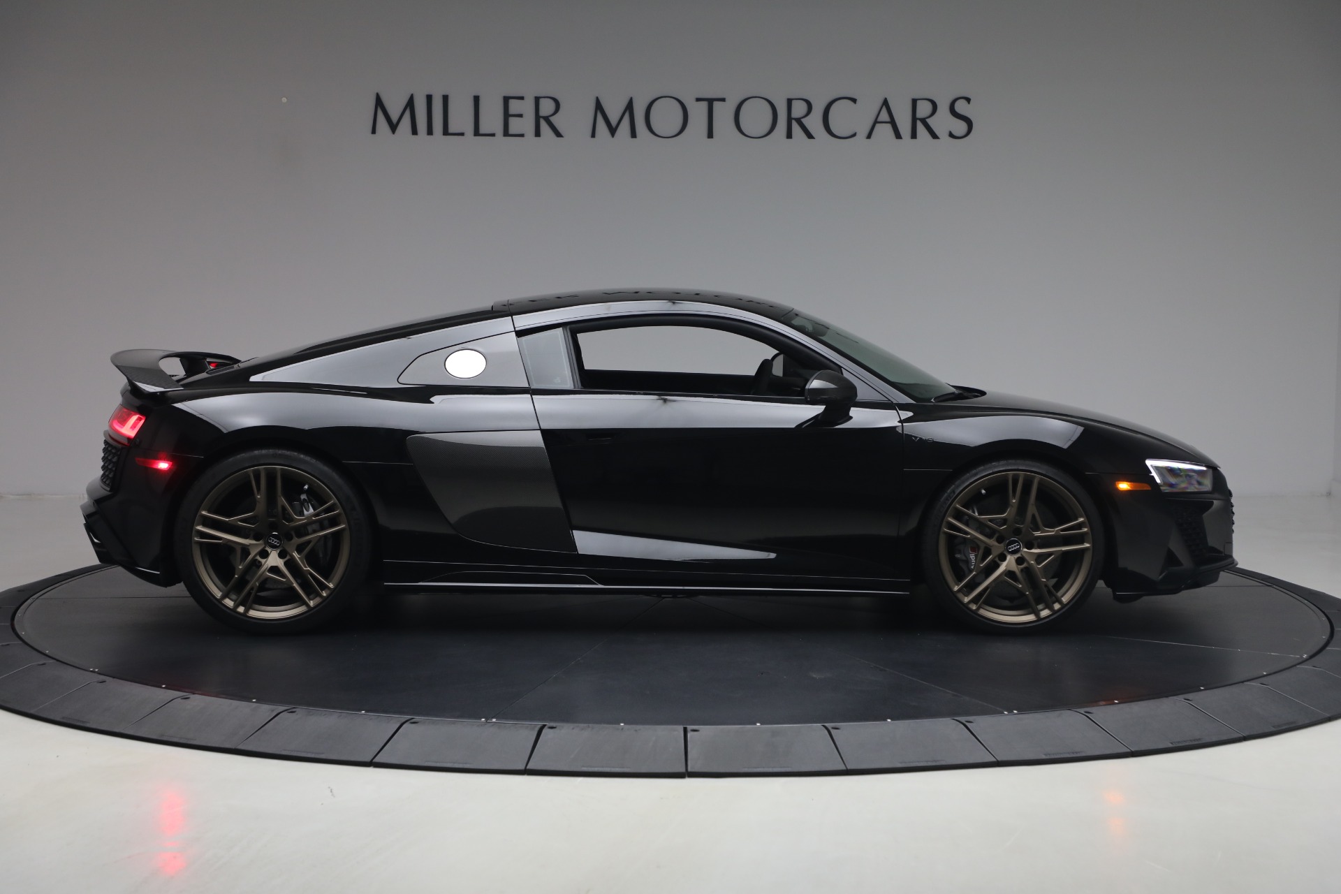 Used-2020-Audi-R8-52-quattro-V10-performance