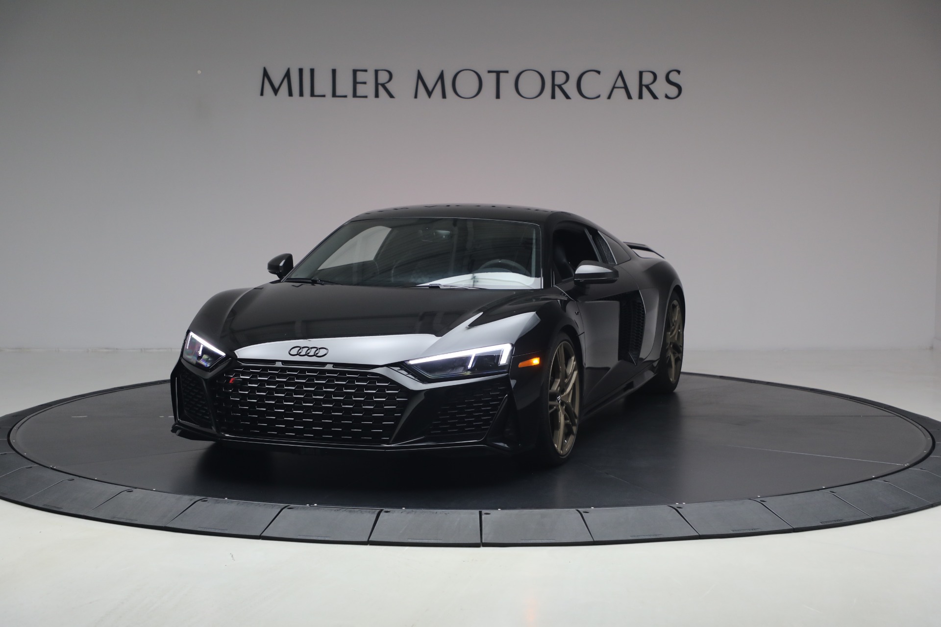Used-2020-Audi-R8-52-quattro-V10-performance