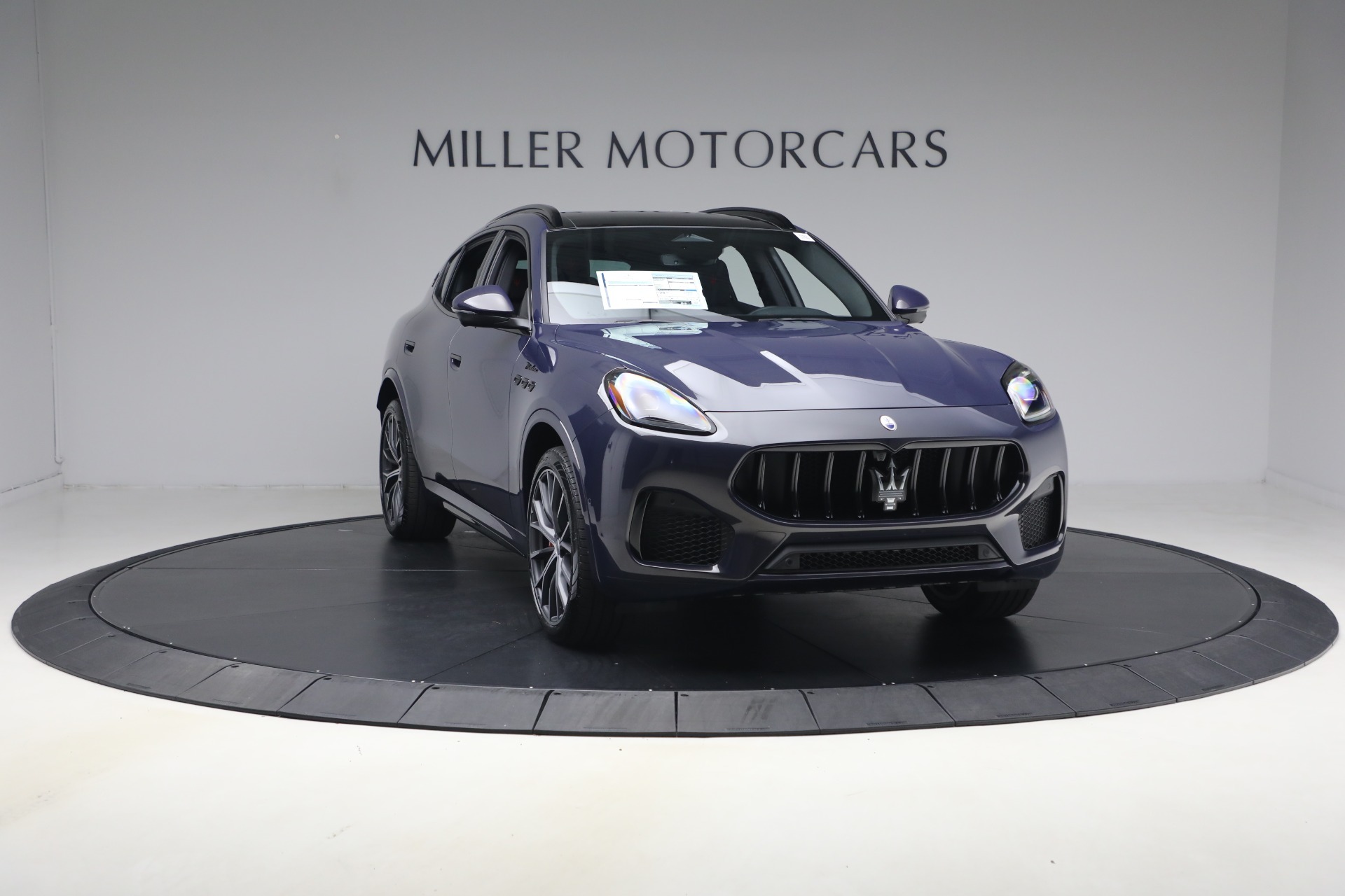 New-2026-Maserati-Grecale-Modena-V6