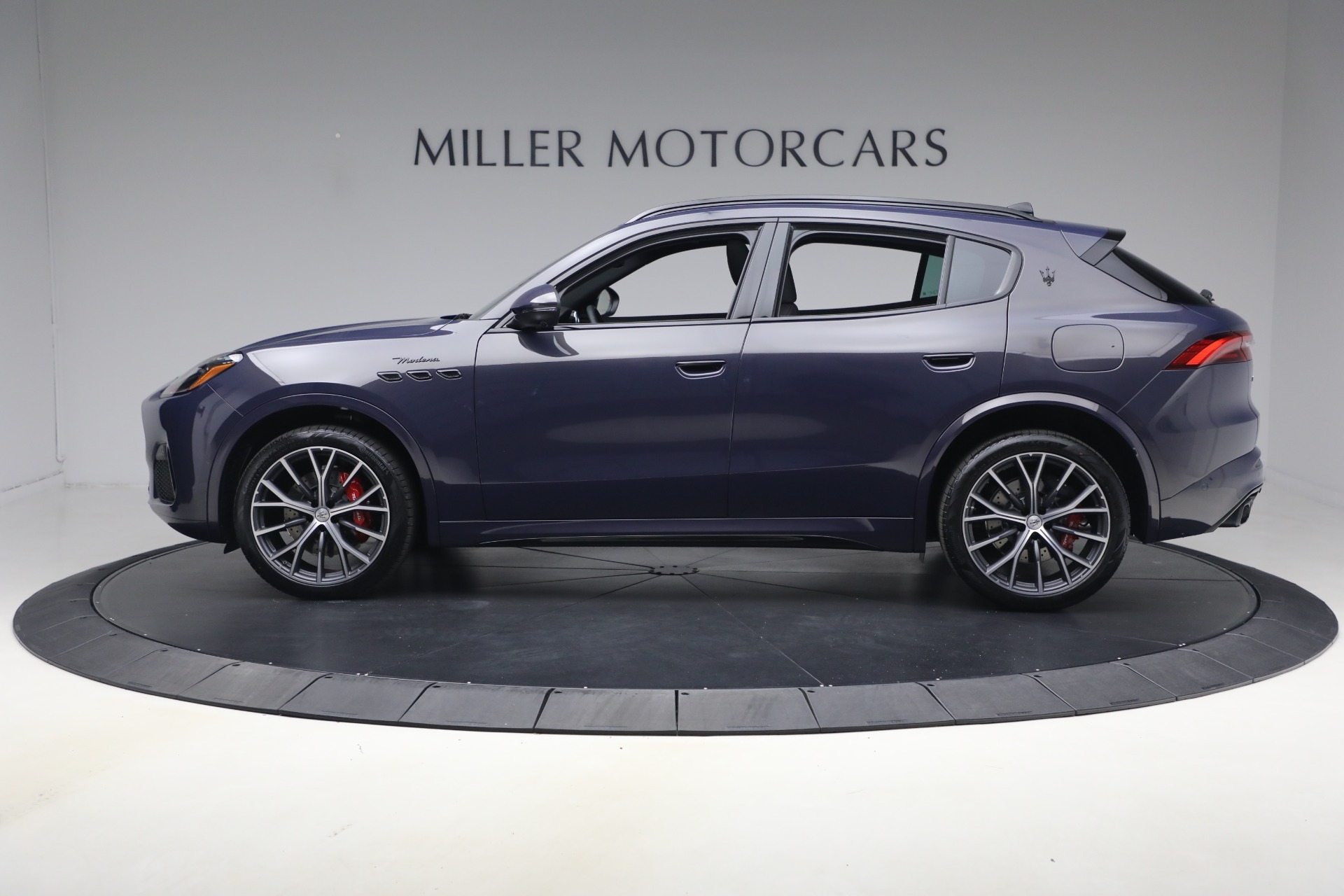 New-2026-Maserati-Grecale-Modena-V6