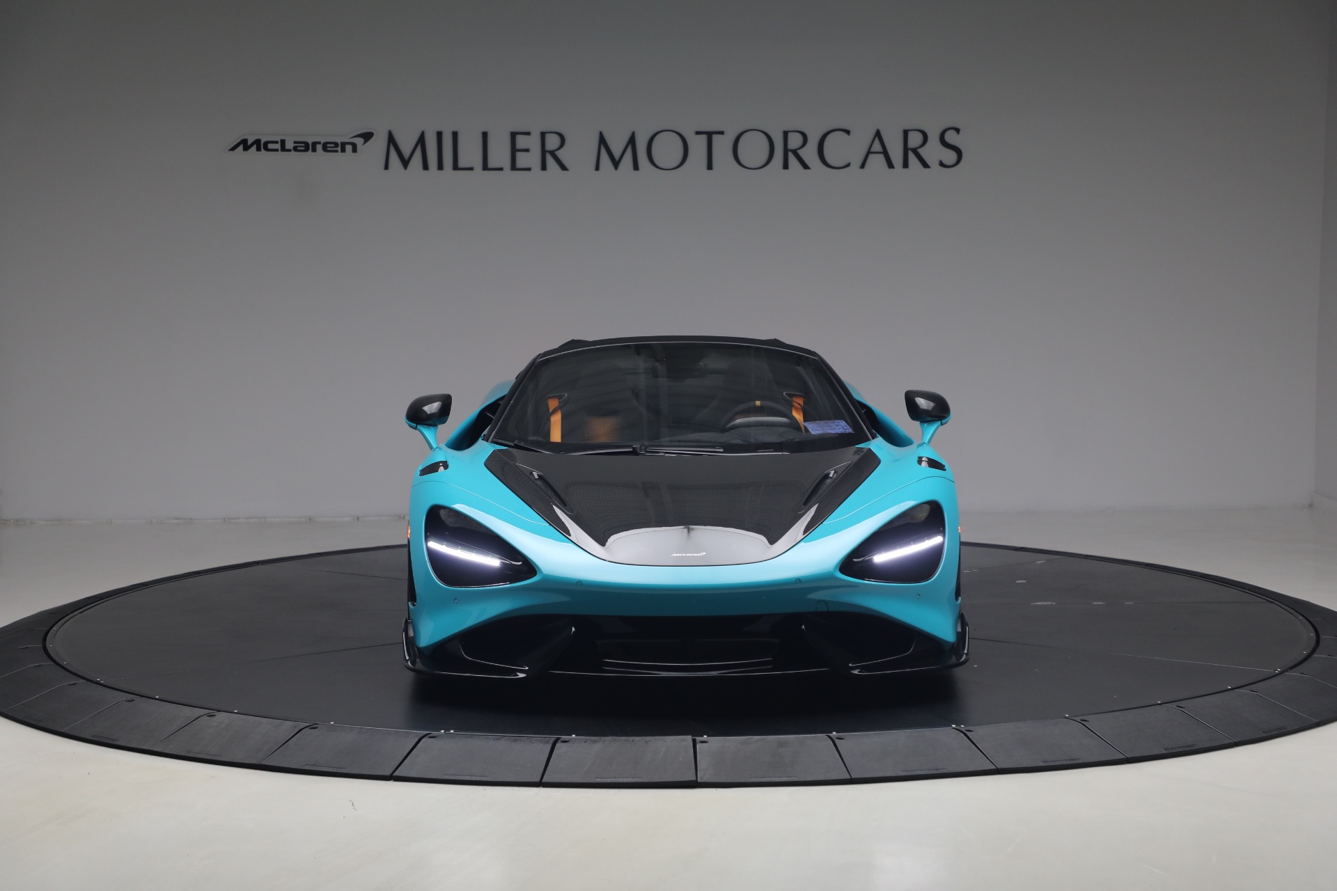 Used-2022-McLaren-765LT-Spider