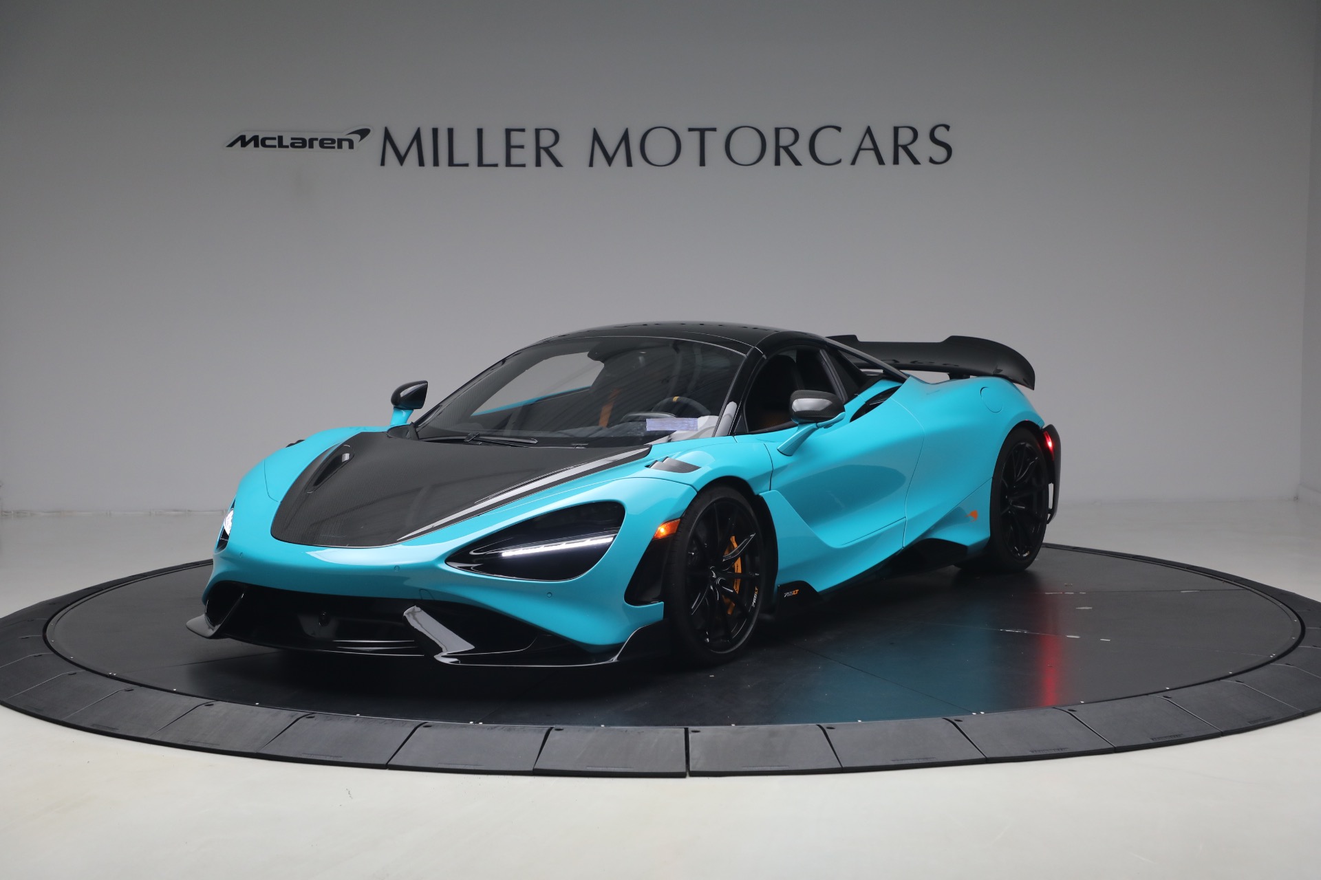 Used-2022-McLaren-765LT-Spider