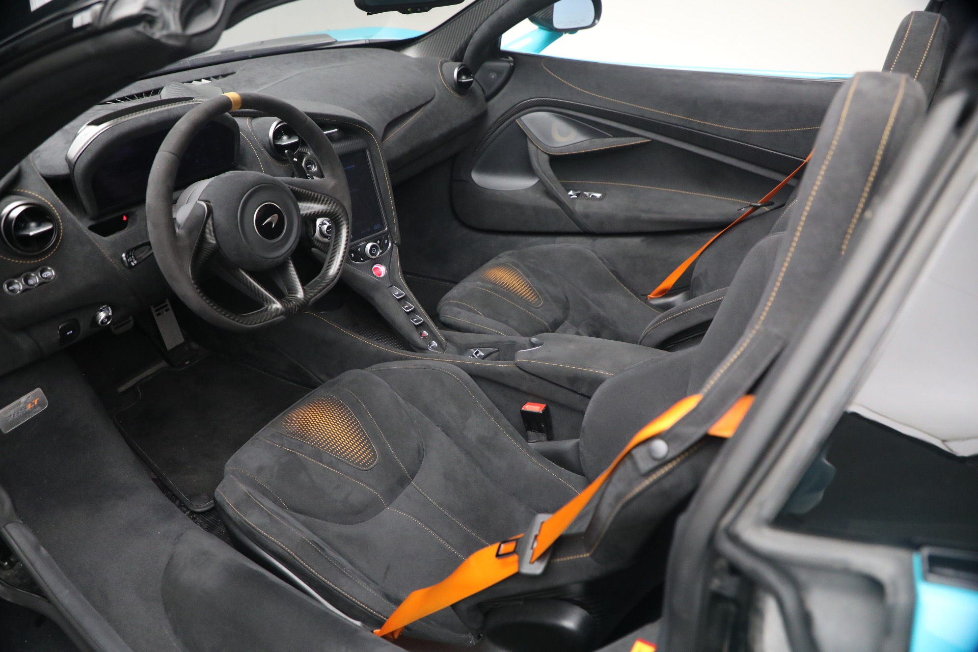Used-2022-McLaren-765LT-Spider