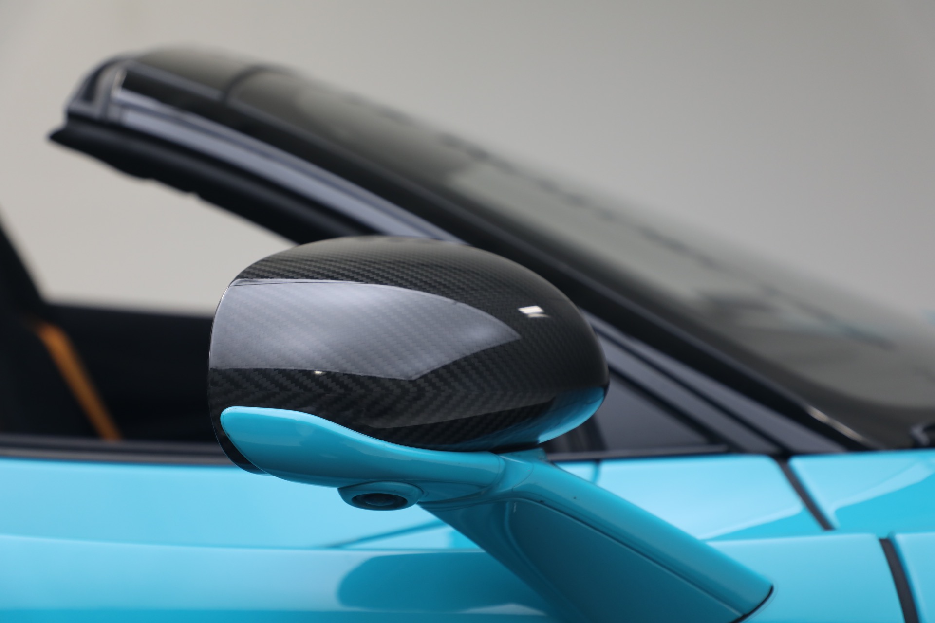 Used-2022-McLaren-765LT-Spider