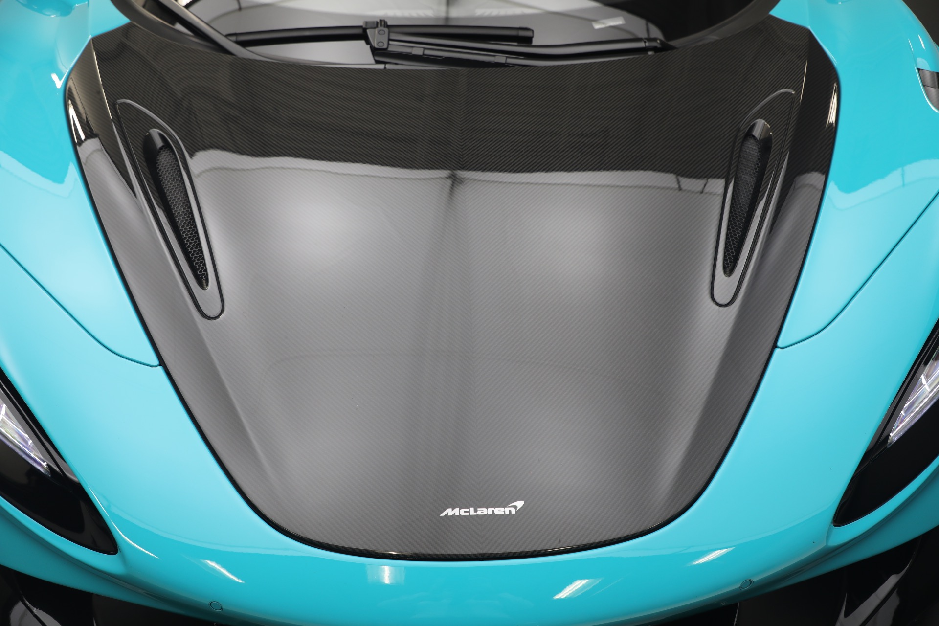 Used-2022-McLaren-765LT-Spider