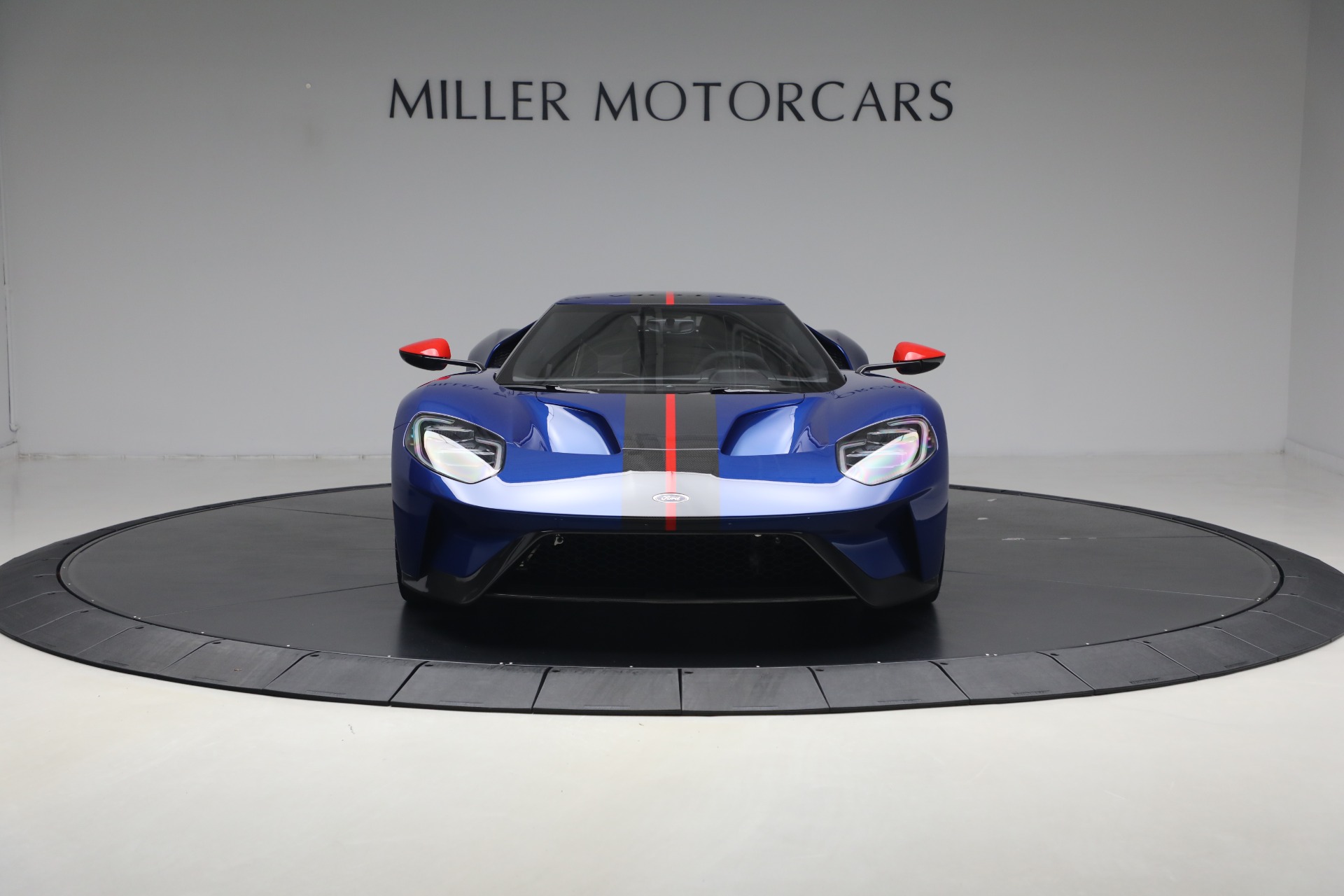 Used-2021-Ford-GT