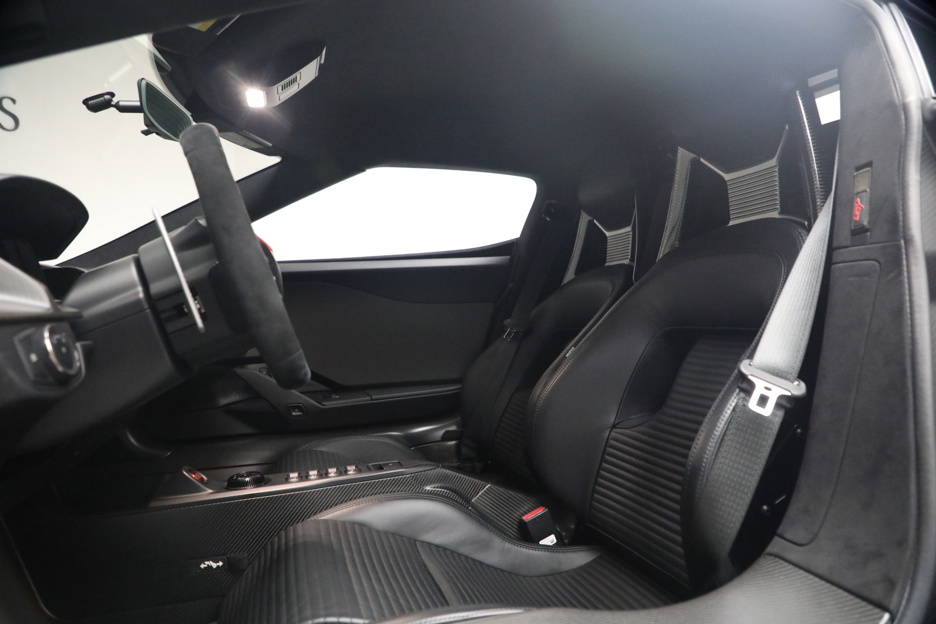 Used-2021-Ford-GT