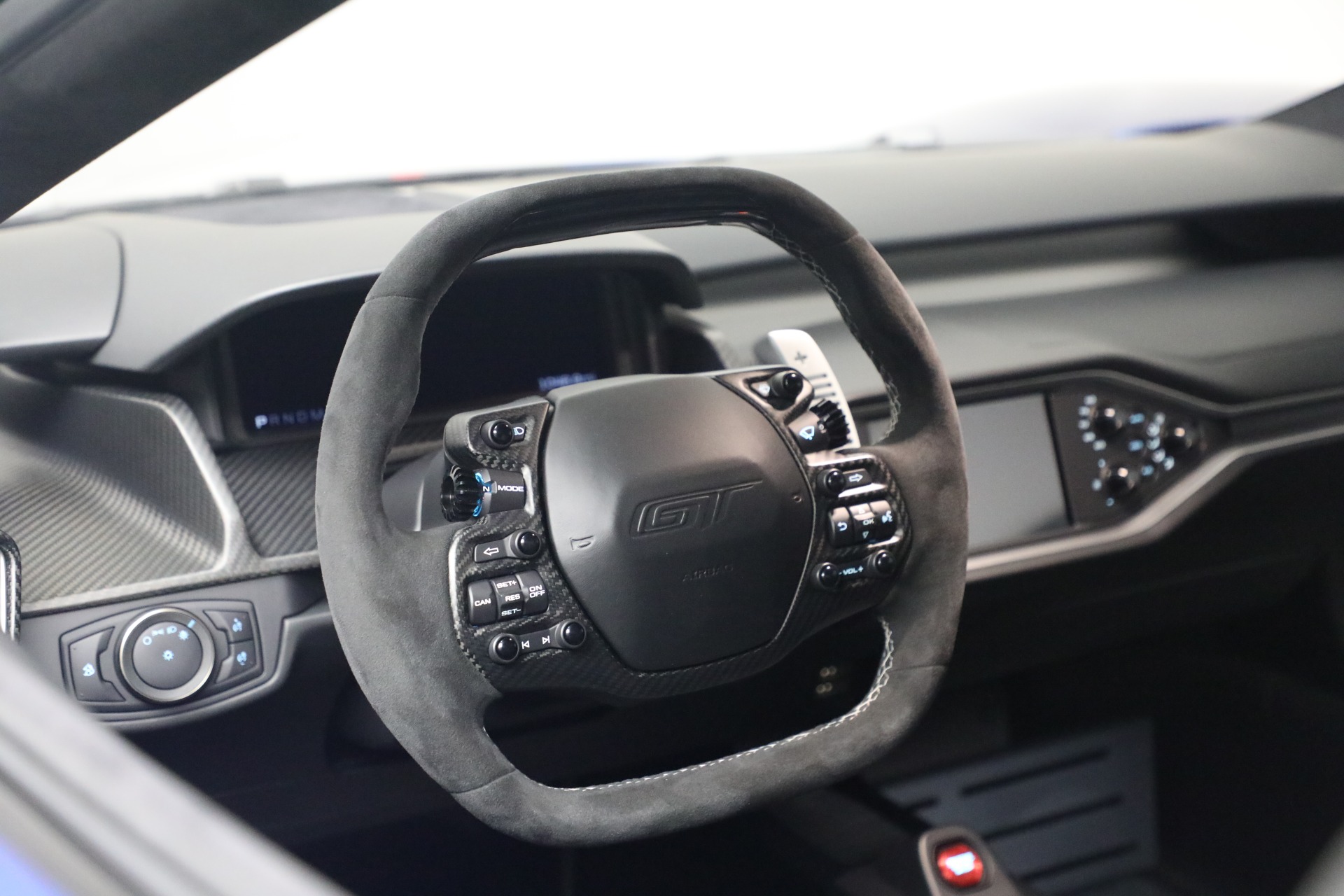 Used-2021-Ford-GT