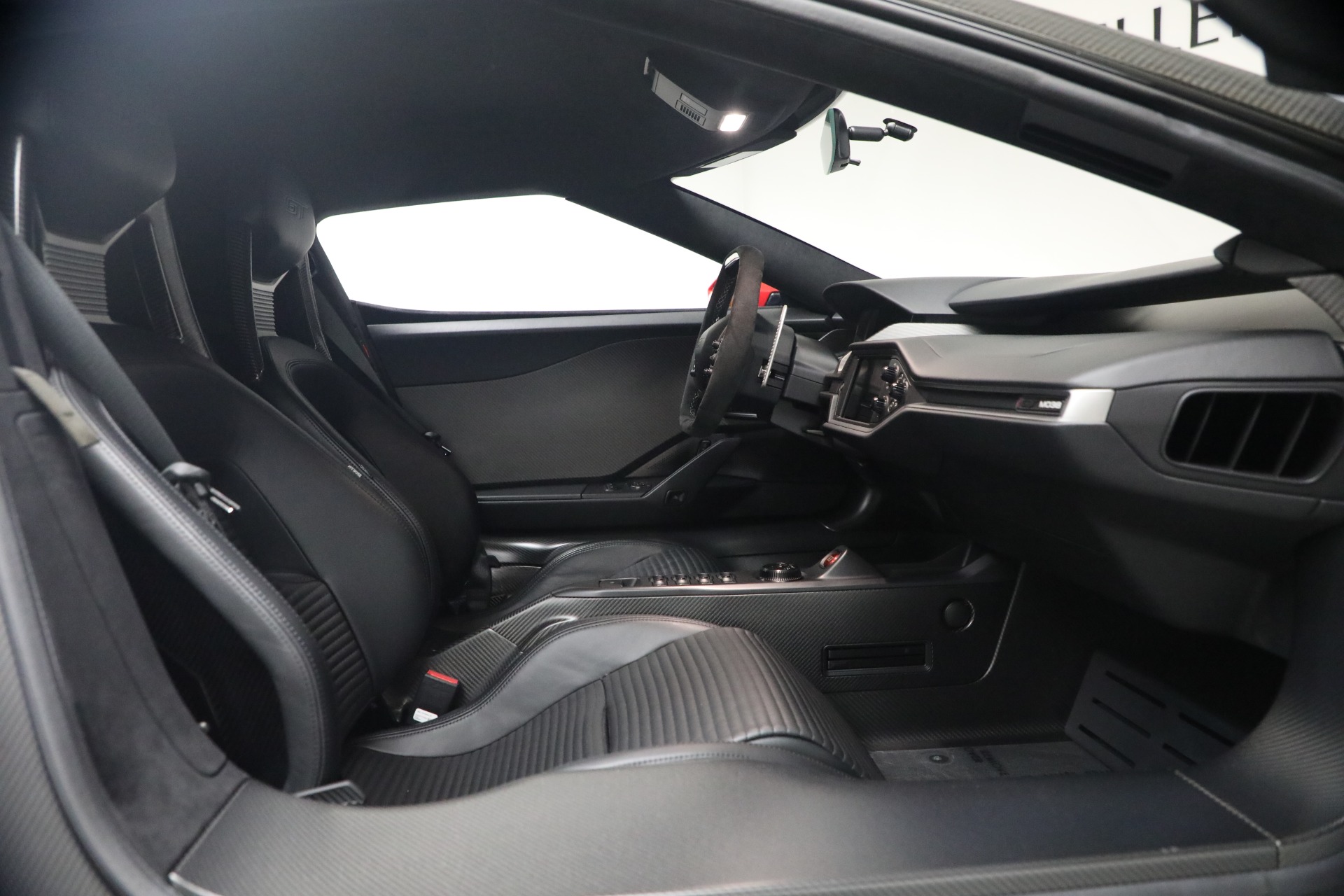 Used-2021-Ford-GT