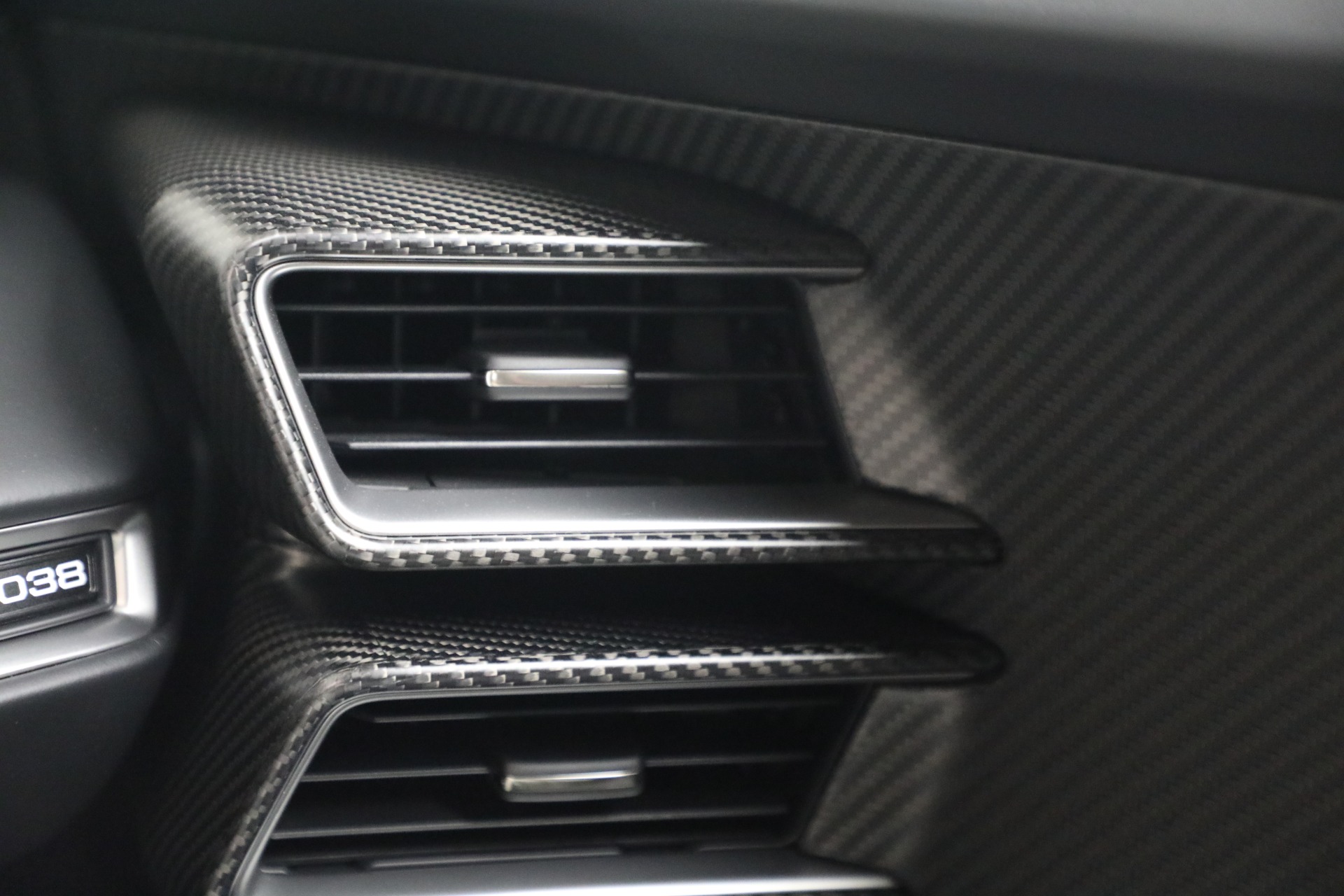 Used-2021-Ford-GT