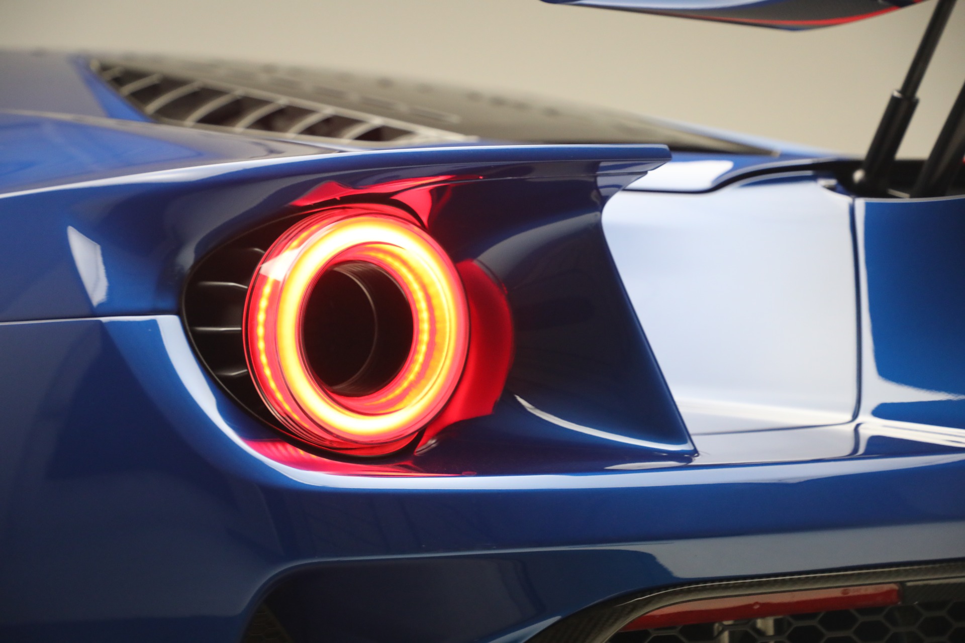 Used-2021-Ford-GT